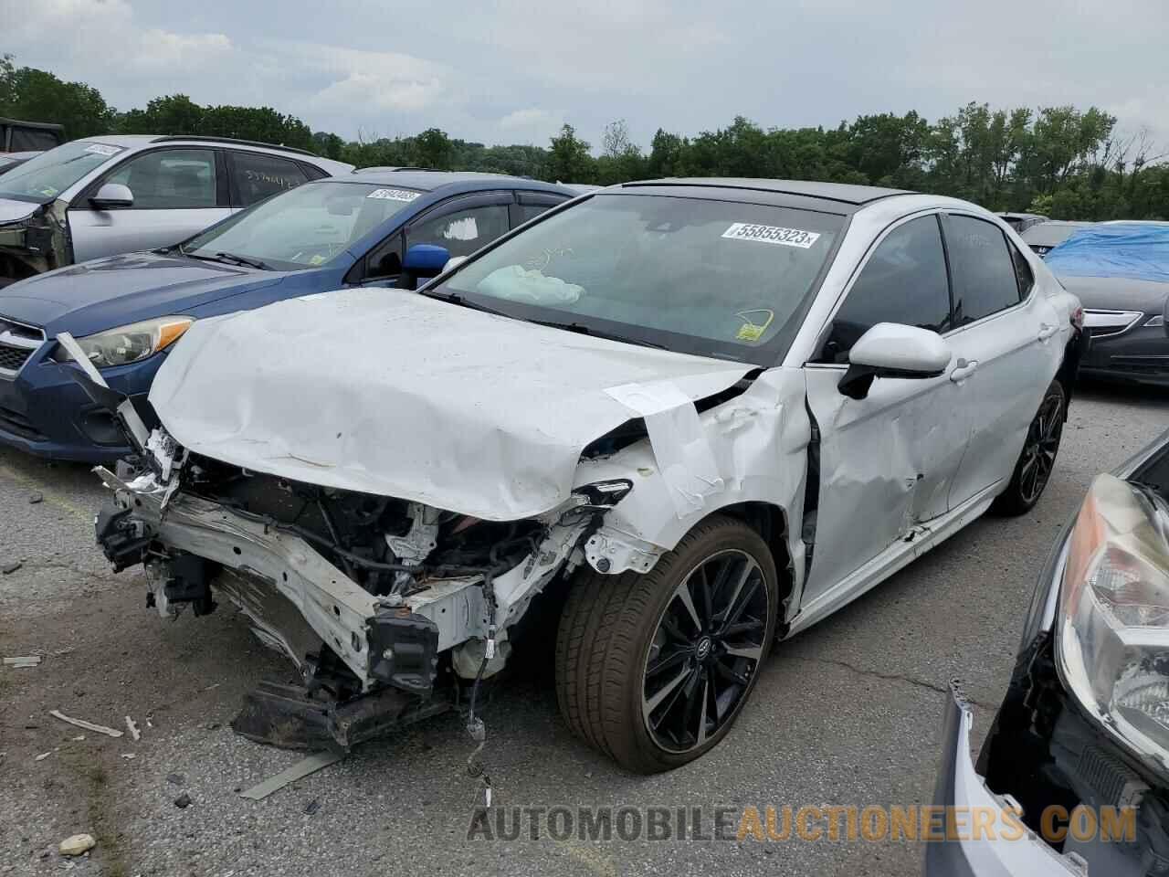 4T1B61HK6JU026207 TOYOTA CAMRY 2018