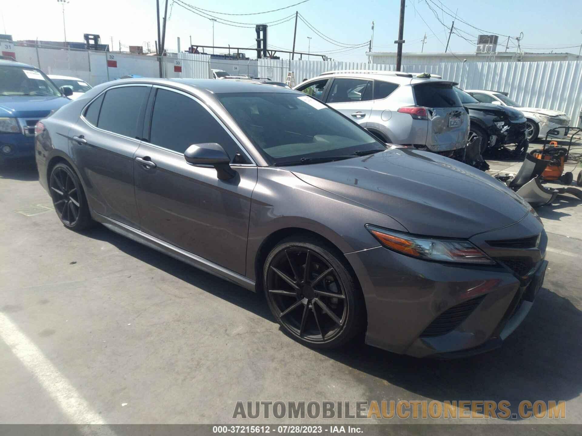 4T1B61HK6JU036266 TOYOTA CAMRY 2018