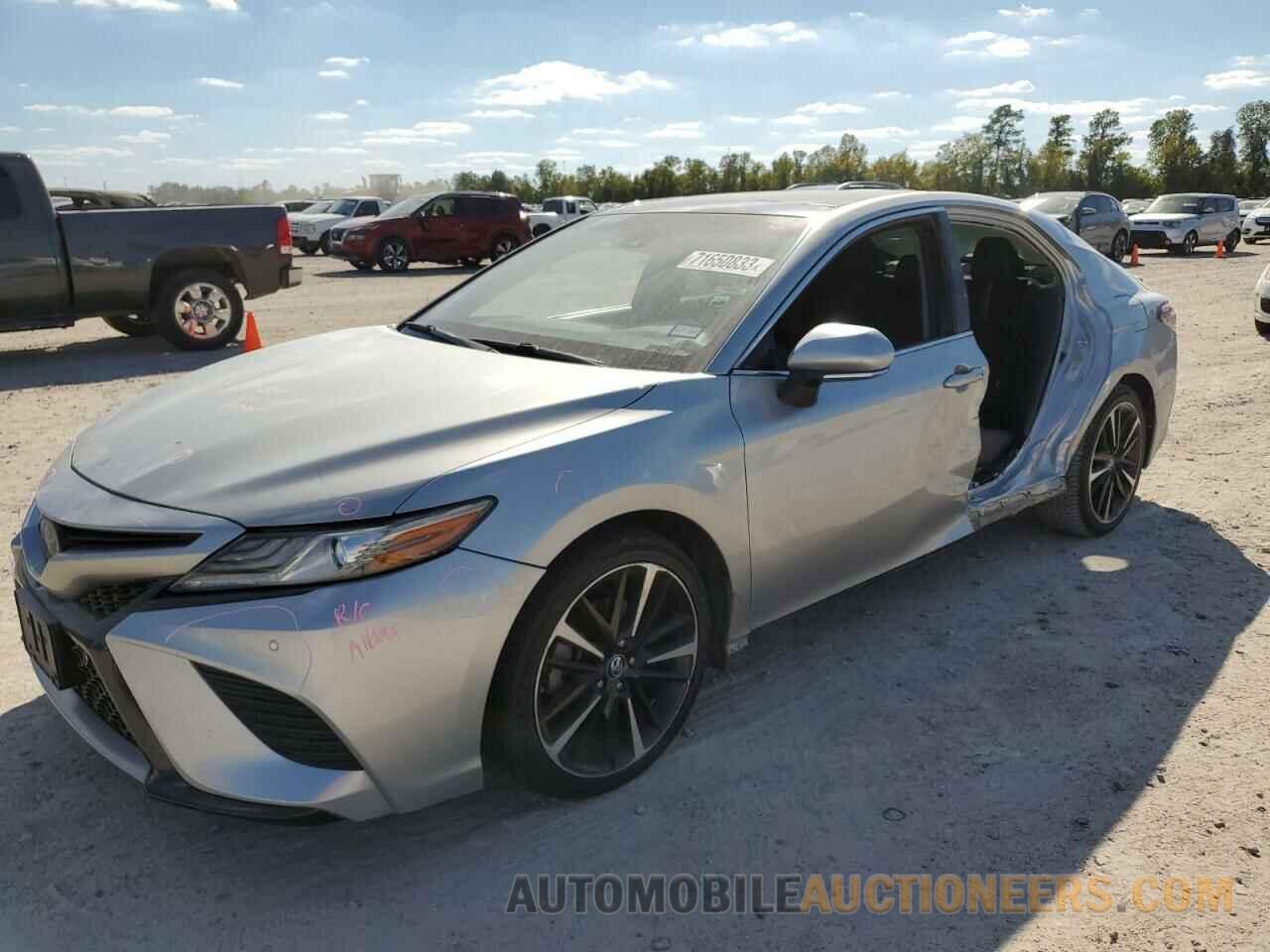 4T1B61HK6JU048773 TOYOTA CAMRY 2018