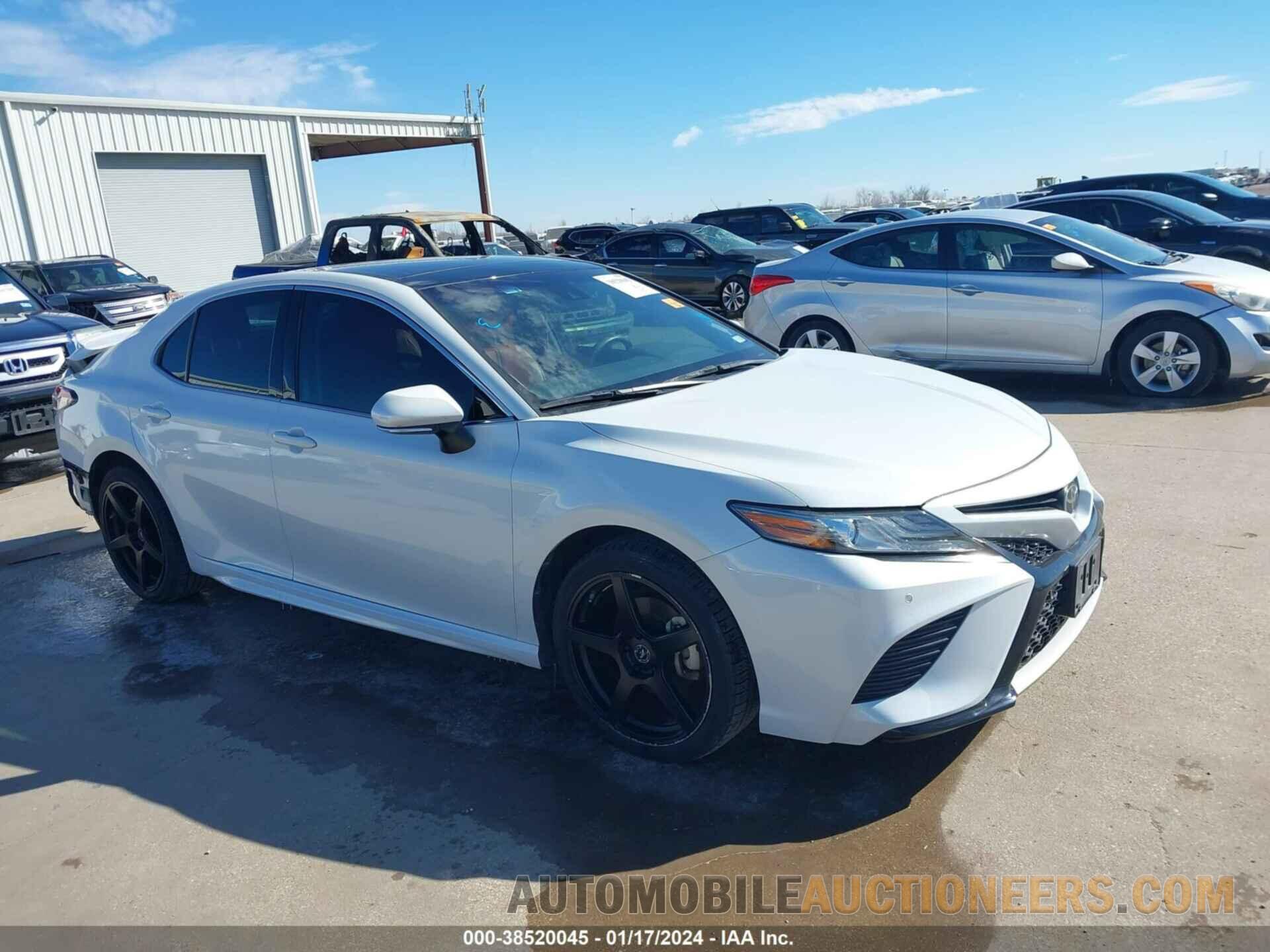 4T1B61HK6JU066271 TOYOTA CAMRY 2018