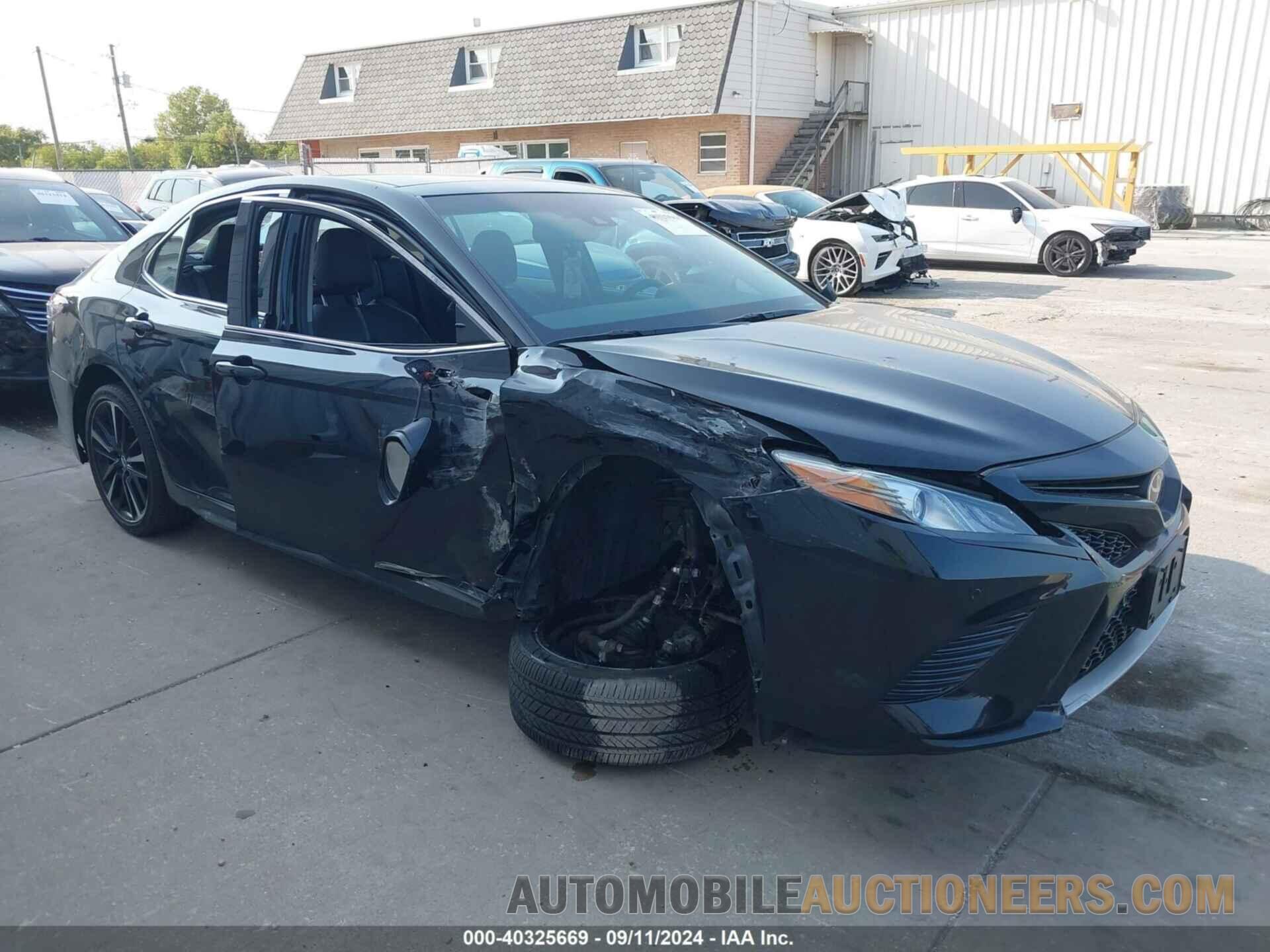 4T1B61HK6JU099481 TOYOTA CAMRY 2018