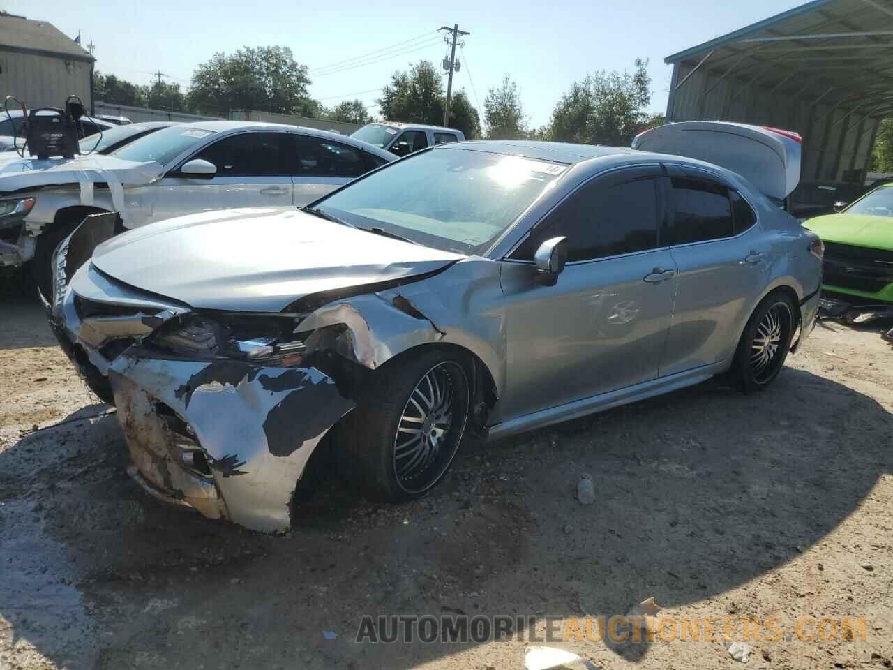 4T1B61HK6JU107482 TOYOTA CAMRY 2018