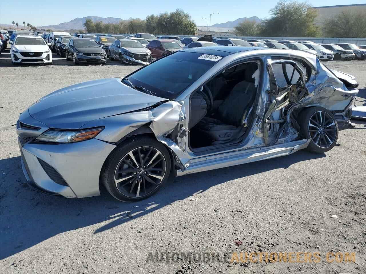 4T1B61HK6JU117235 TOYOTA CAMRY 2018