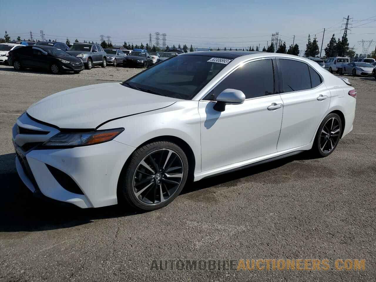 4T1B61HK6JU132138 TOYOTA CAMRY 2018