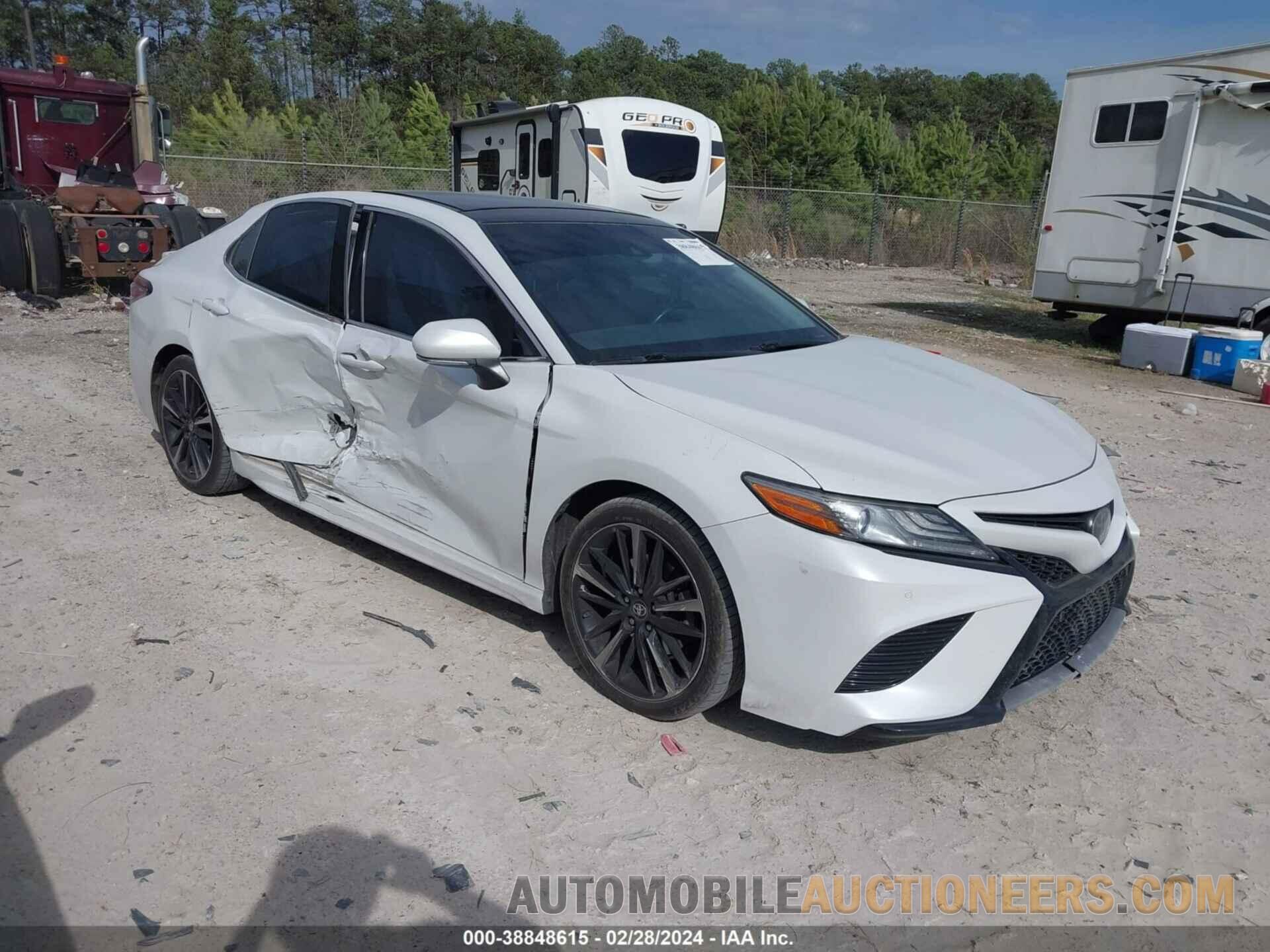 4T1B61HK6JU133595 TOYOTA CAMRY 2018