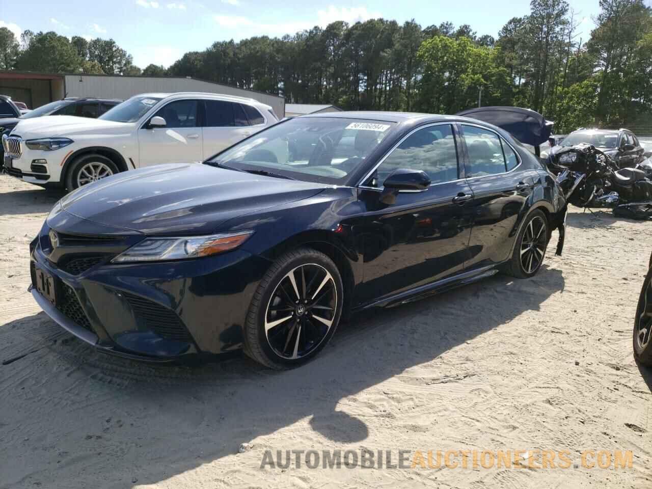 4T1B61HK6JU658656 TOYOTA CAMRY 2018