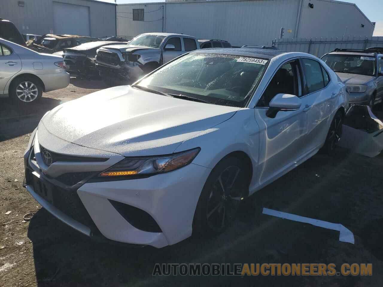 4T1B61HK6KU683011 TOYOTA CAMRY 2019