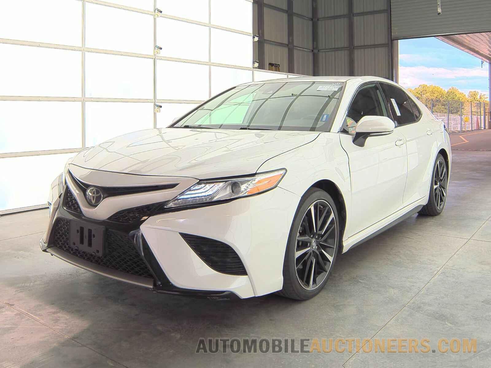 4T1B61HK6KU730487 Toyota Camry 2019