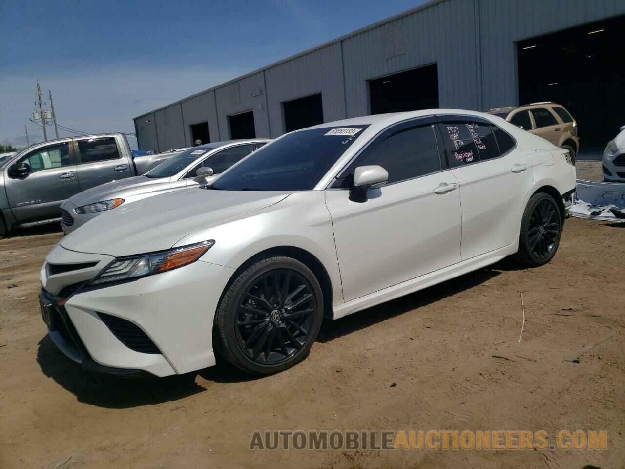 4T1B61HK6KU817483 TOYOTA CAMRY 2019