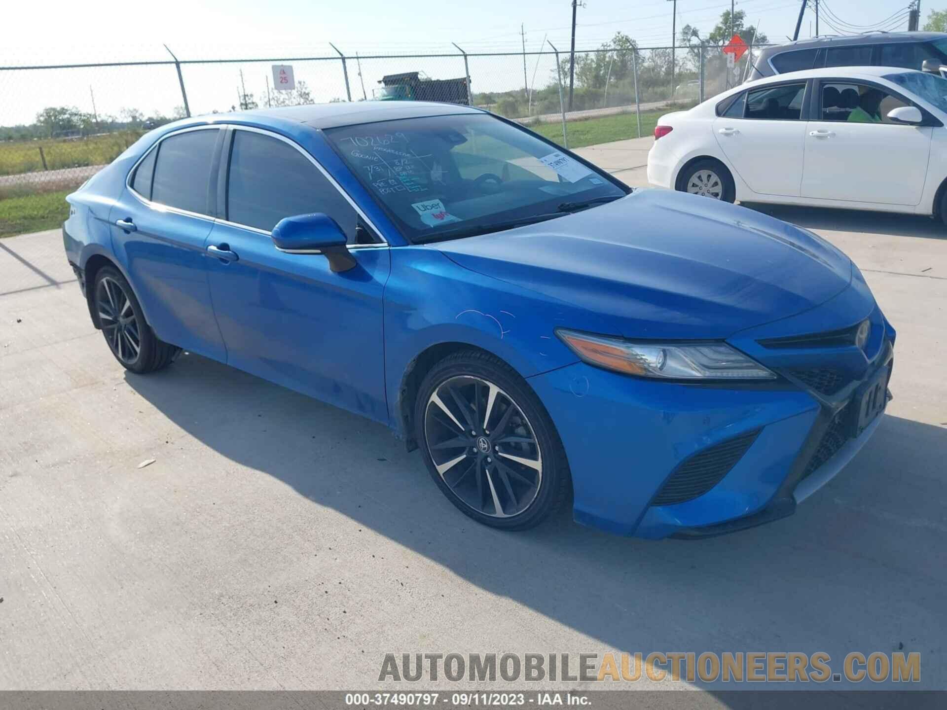 4T1B61HK7JU052542 TOYOTA CAMRY 2018