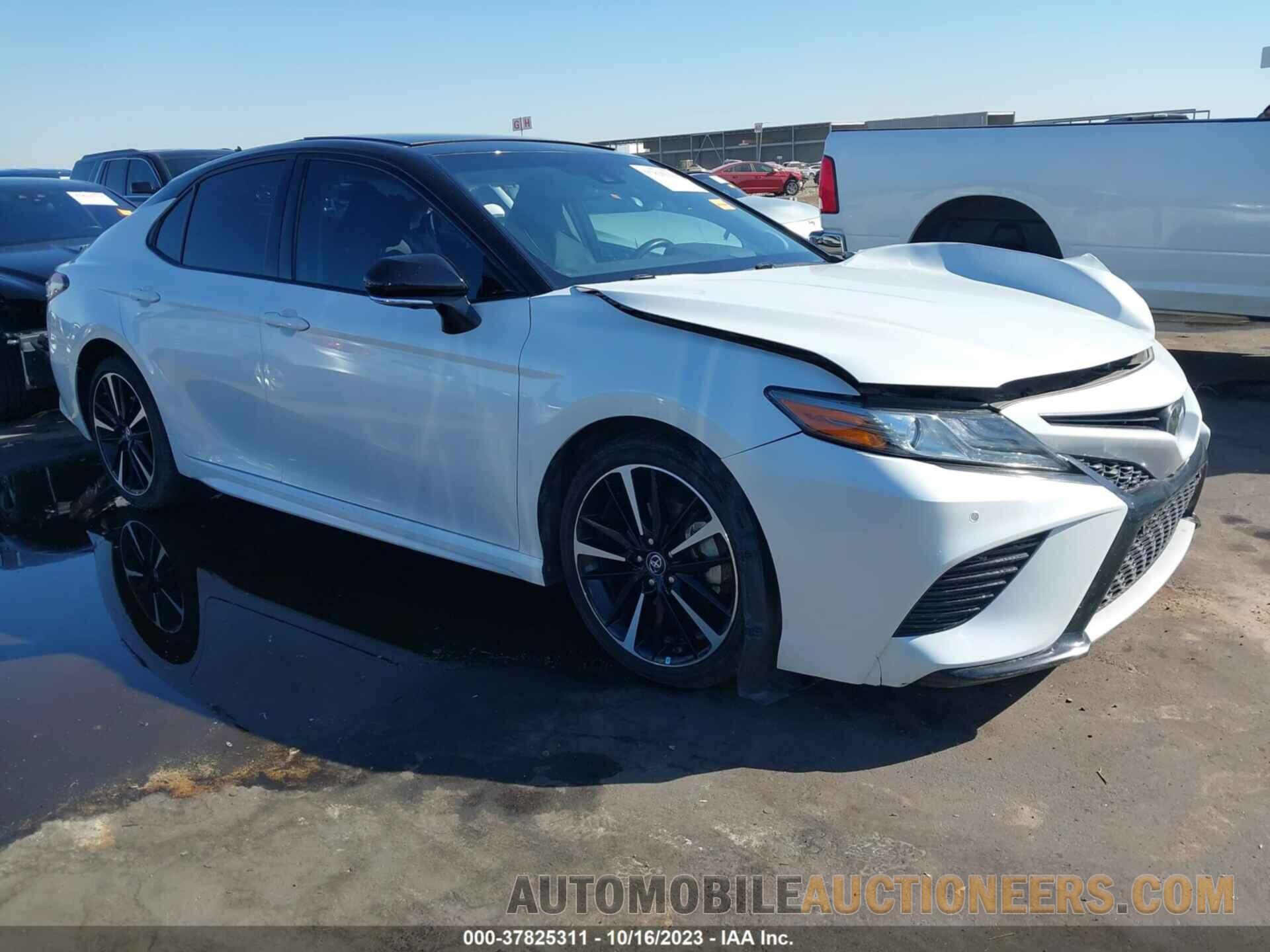 4T1B61HK7JU065565 TOYOTA CAMRY 2018