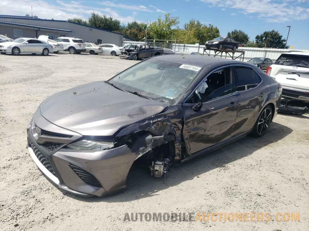 4T1B61HK7JU074069 TOYOTA CAMRY 2018