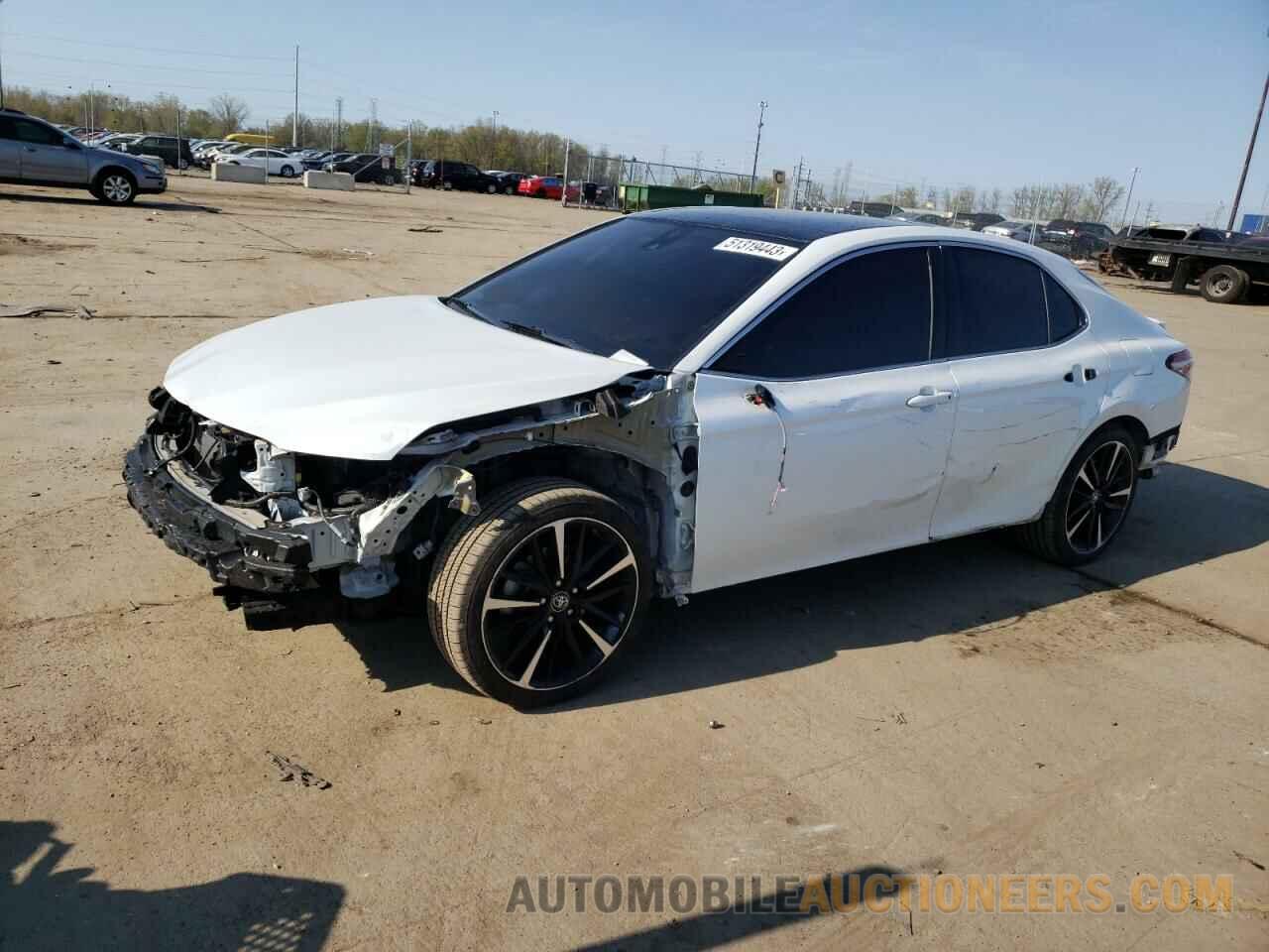 4T1B61HK7JU081555 TOYOTA CAMRY 2018