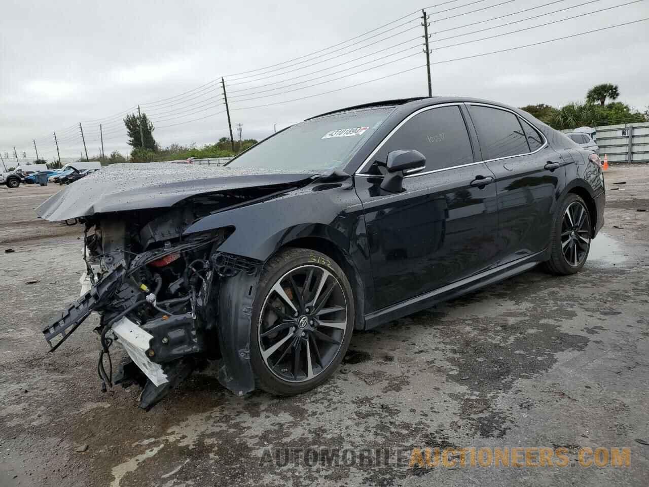 4T1B61HK7JU117485 TOYOTA CAMRY 2018