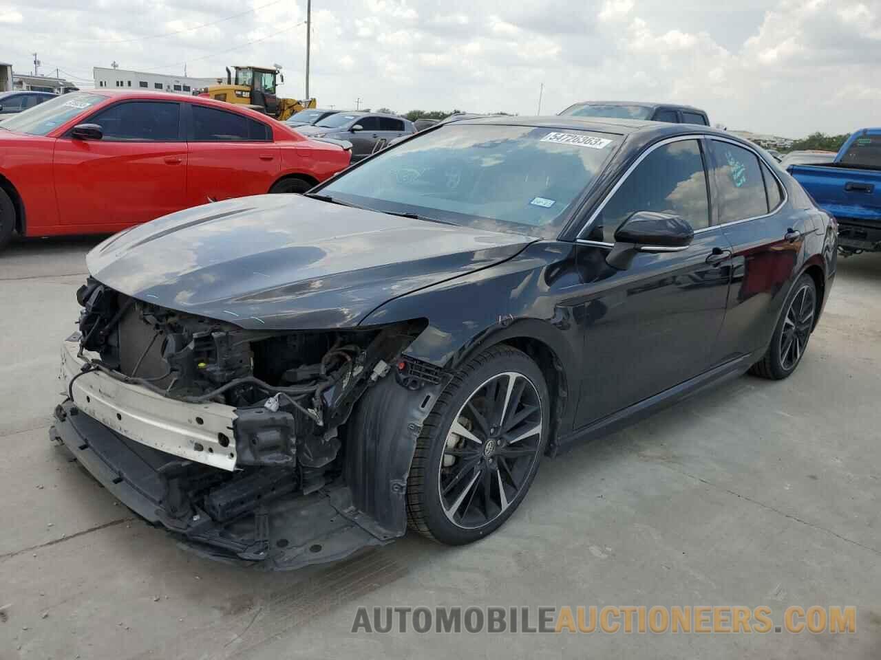 4T1B61HK7JU118796 TOYOTA CAMRY 2018