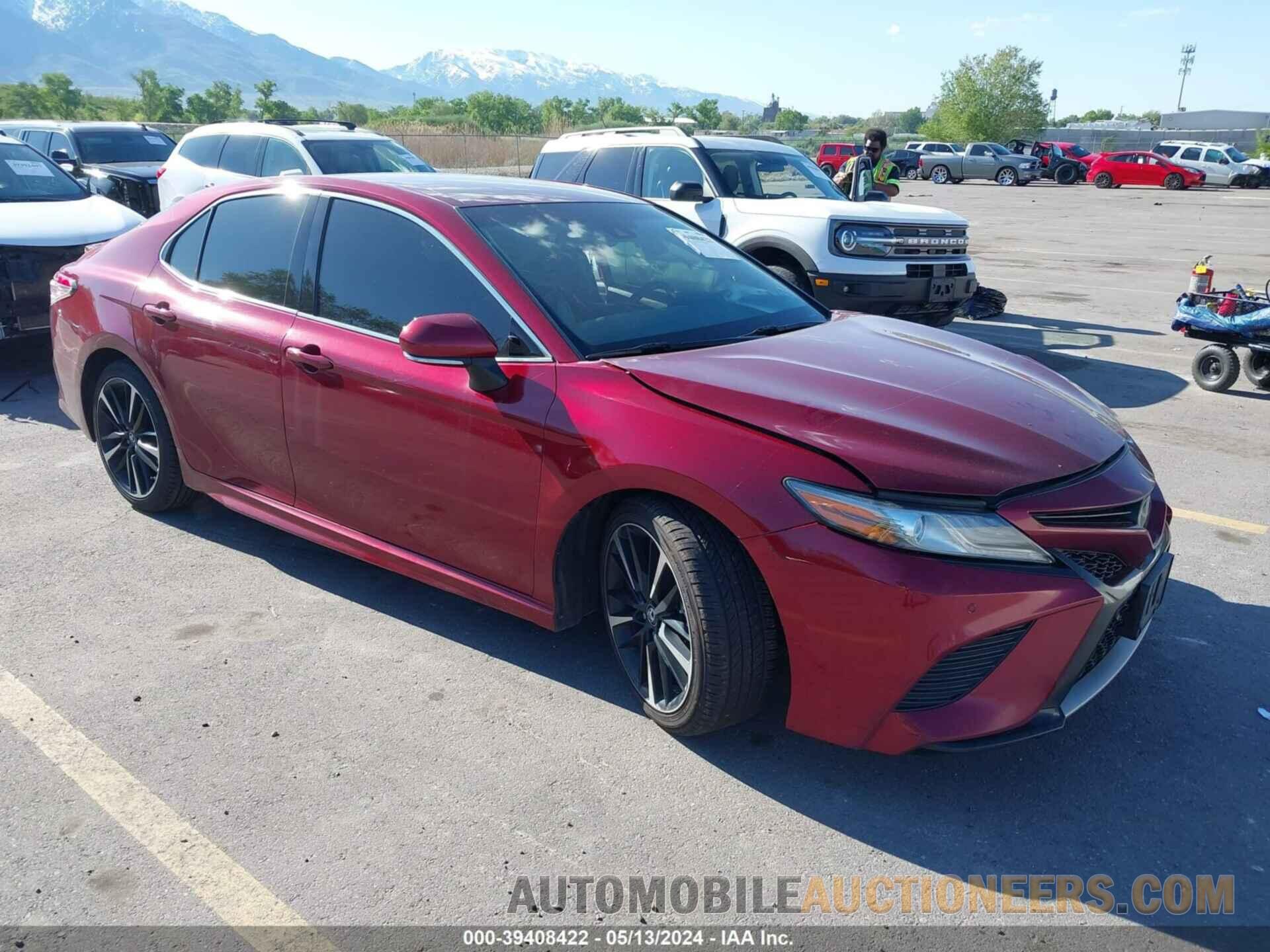 4T1B61HK7JU523282 TOYOTA CAMRY 2018