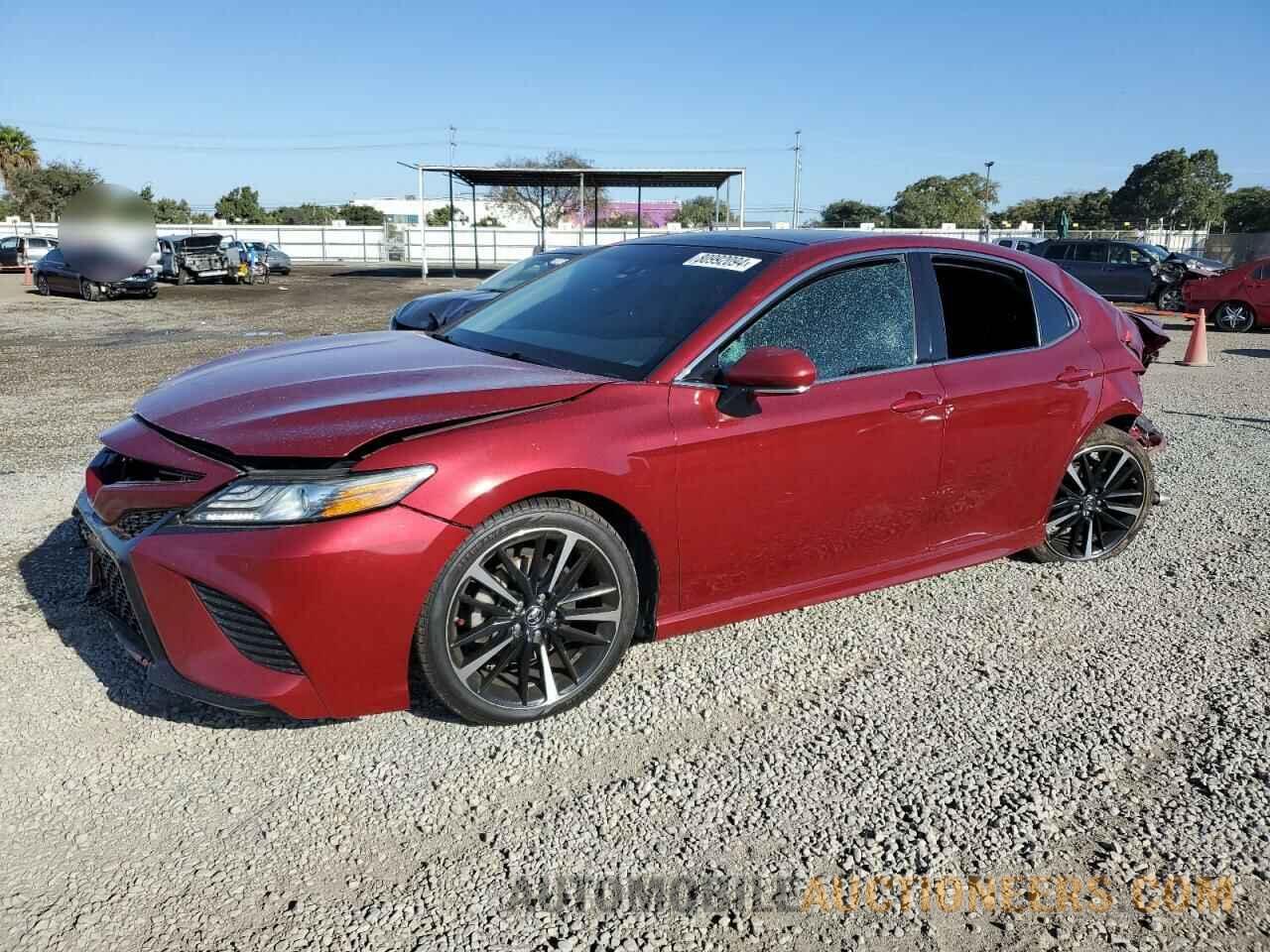 4T1B61HK7JU645463 TOYOTA CAMRY 2018