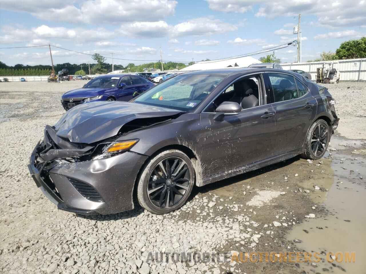 4T1B61HK7KU189353 TOYOTA CAMRY 2019