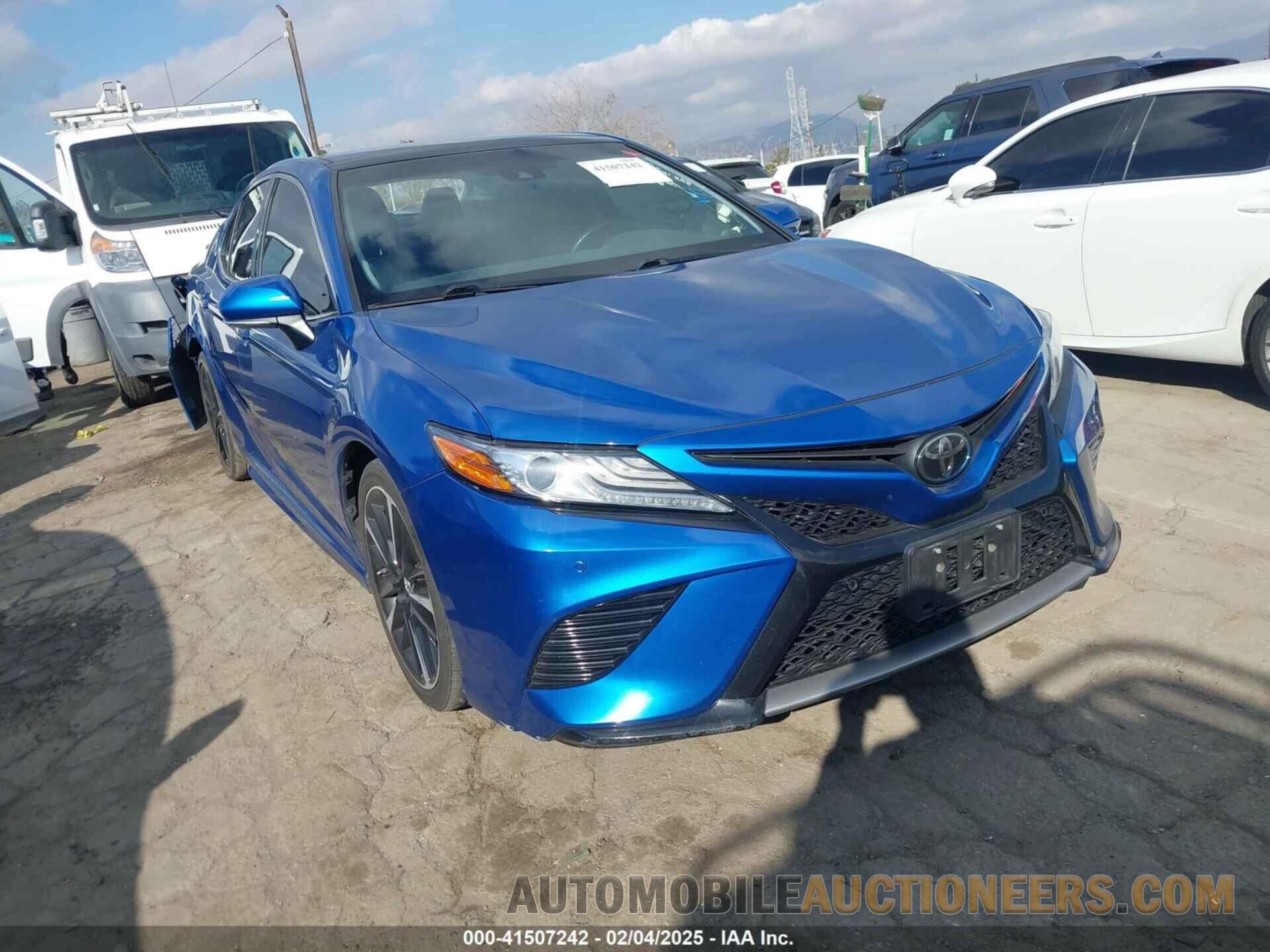 4T1B61HK8JU031943 TOYOTA CAMRY 2018