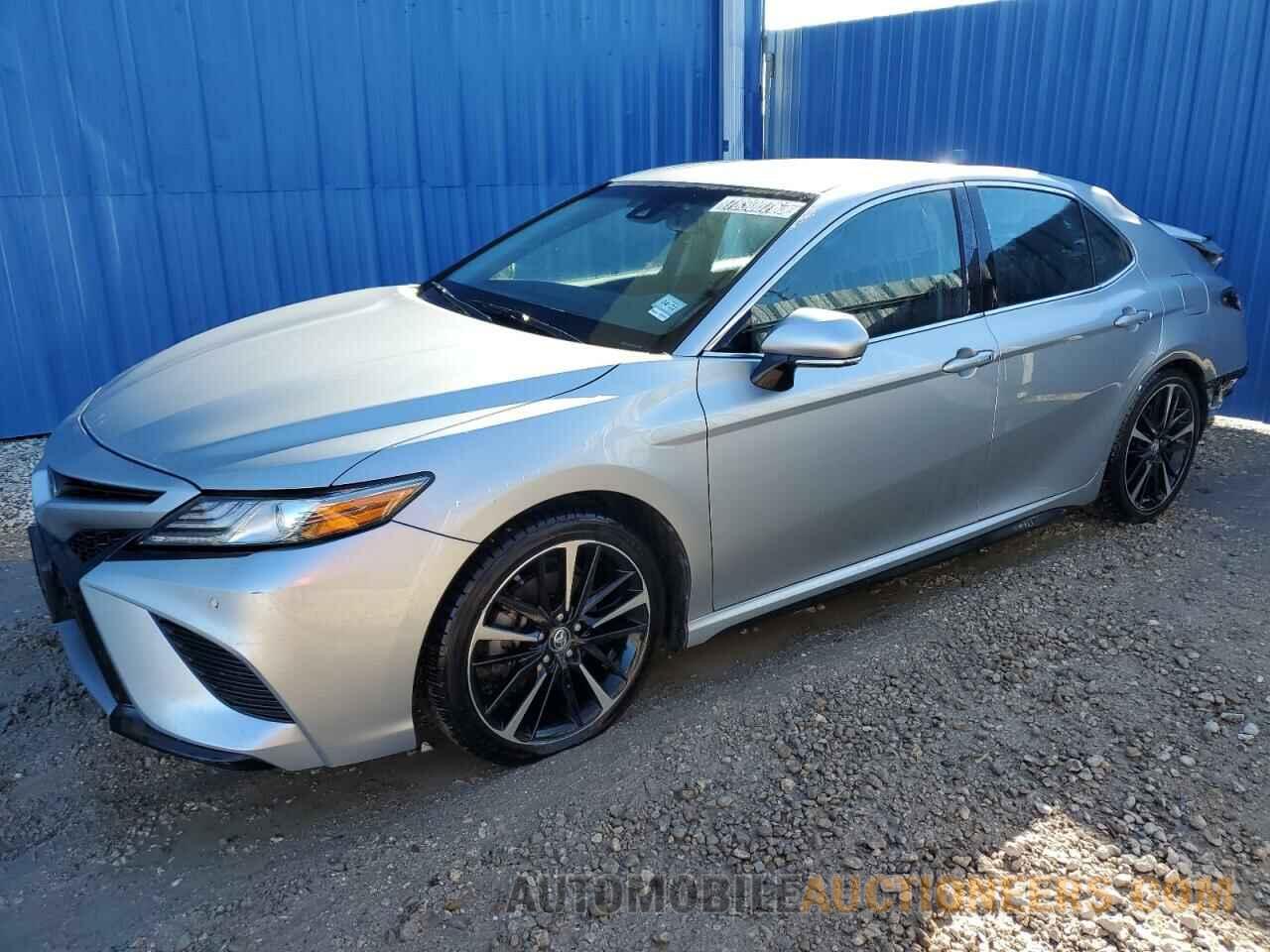 4T1B61HK8JU043896 TOYOTA CAMRY 2018