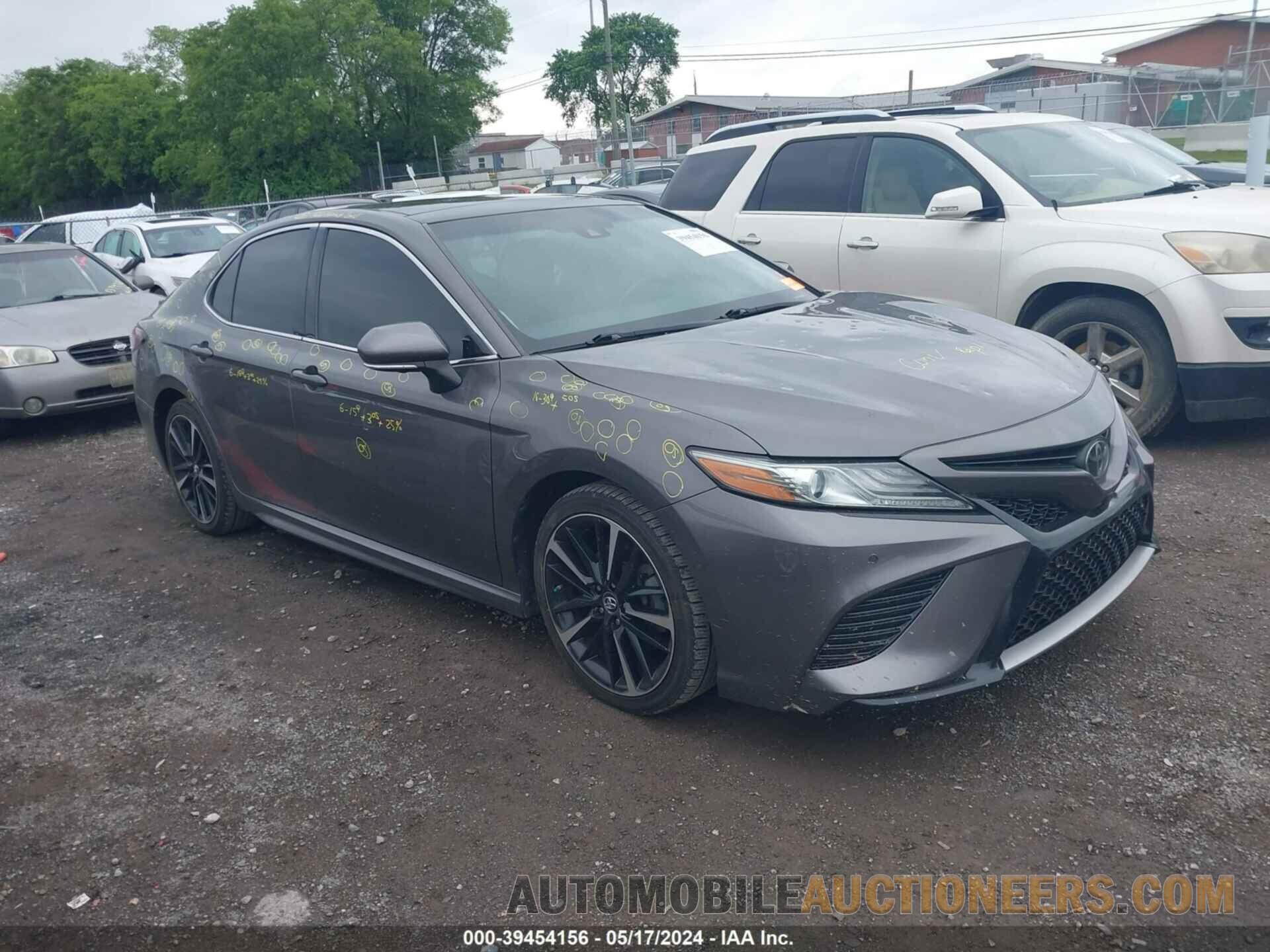 4T1B61HK8JU044644 TOYOTA CAMRY 2018