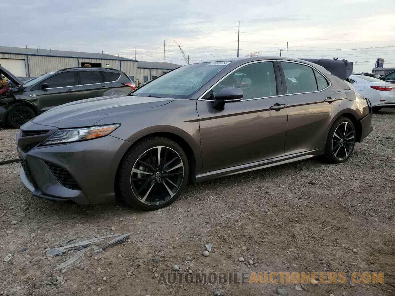 4T1B61HK8JU071679 TOYOTA CAMRY 2018