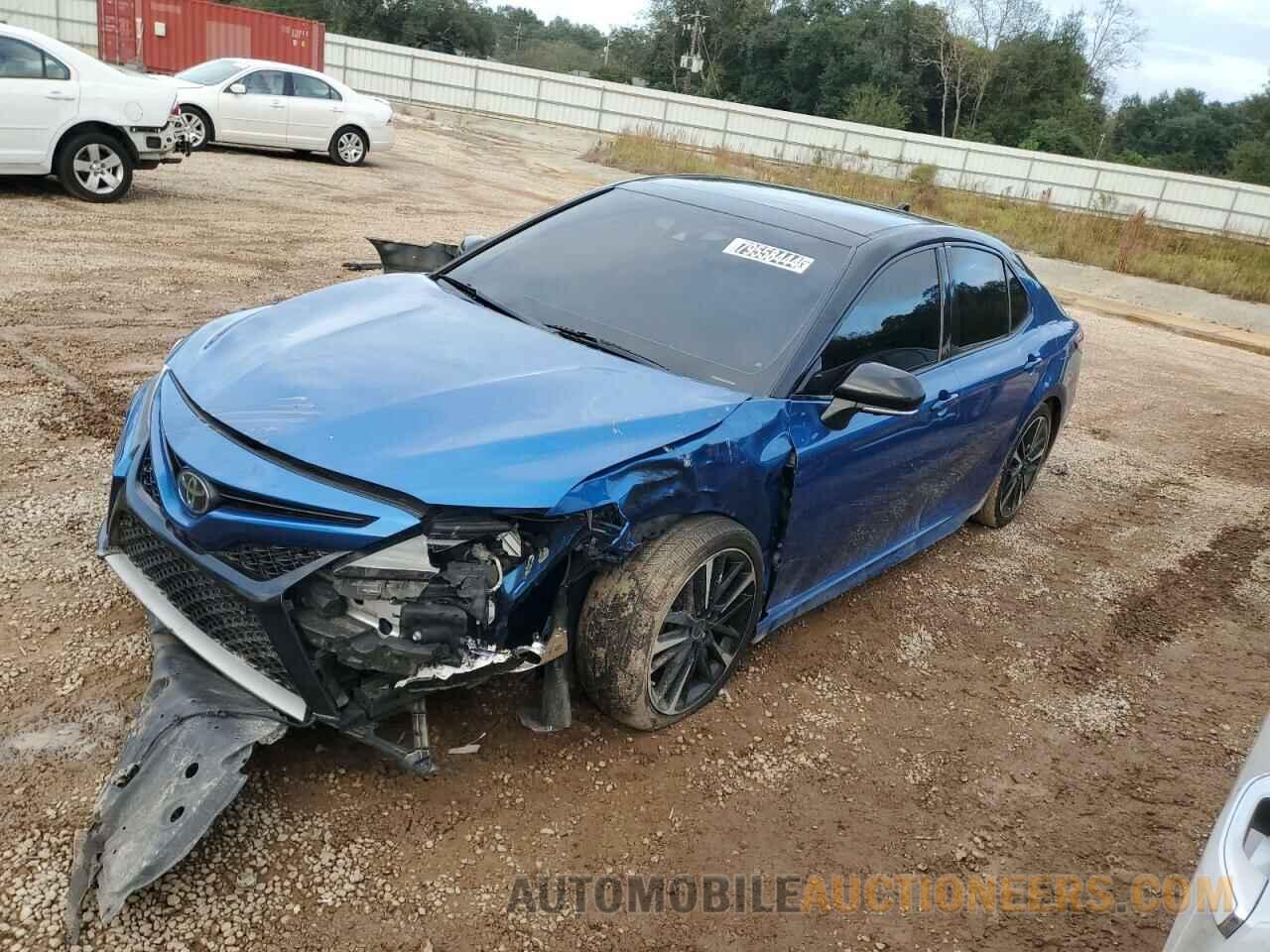 4T1B61HK8JU073190 TOYOTA CAMRY 2018