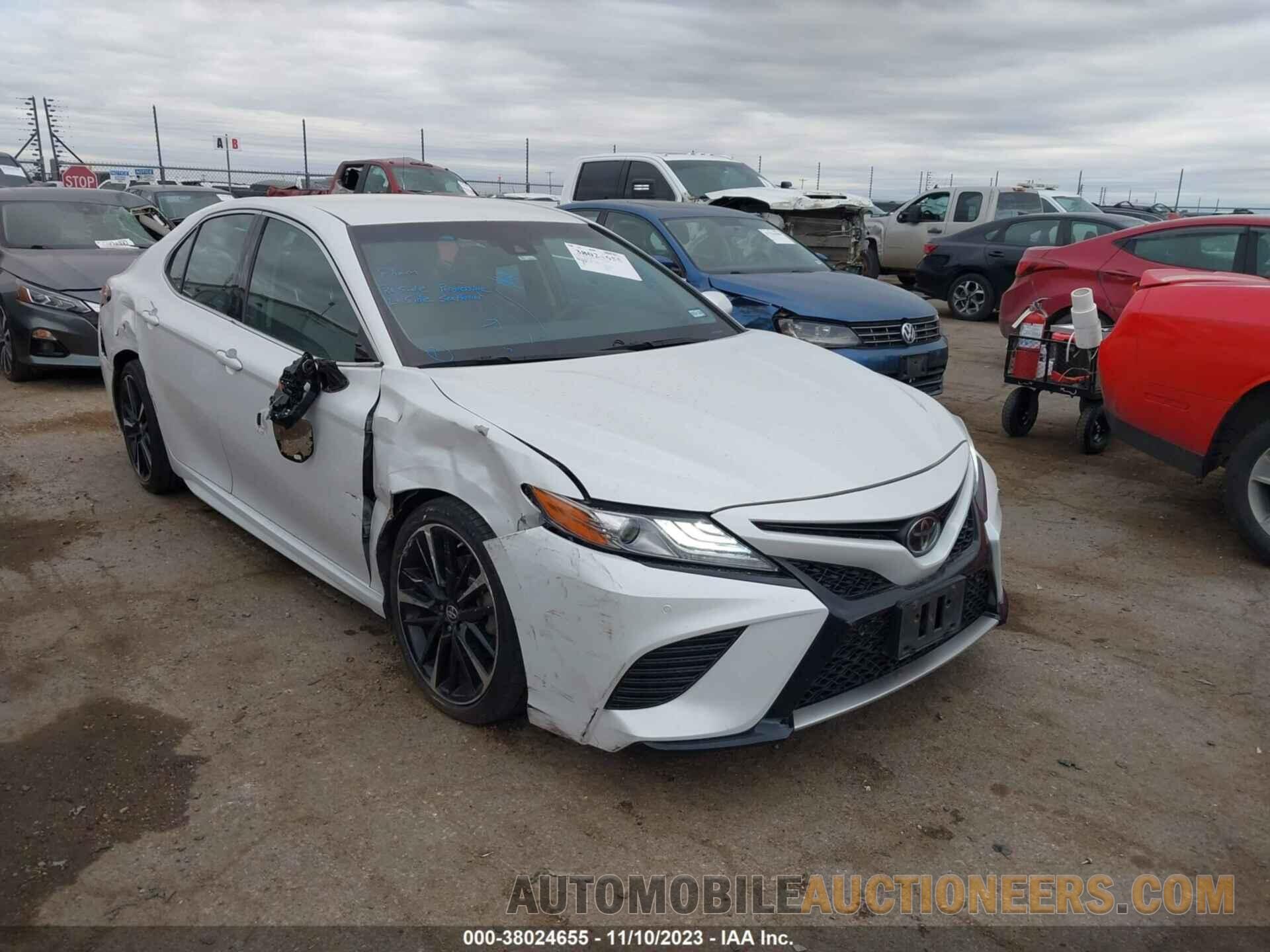 4T1B61HK8JU074288 TOYOTA CAMRY 2018