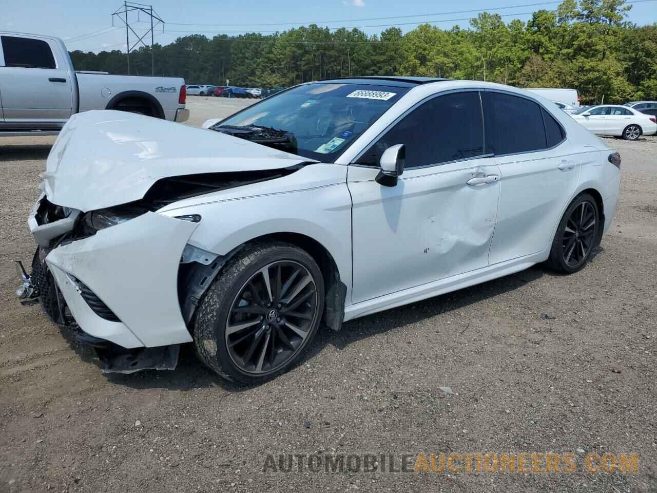 4T1B61HK8JU101540 TOYOTA CAMRY 2018