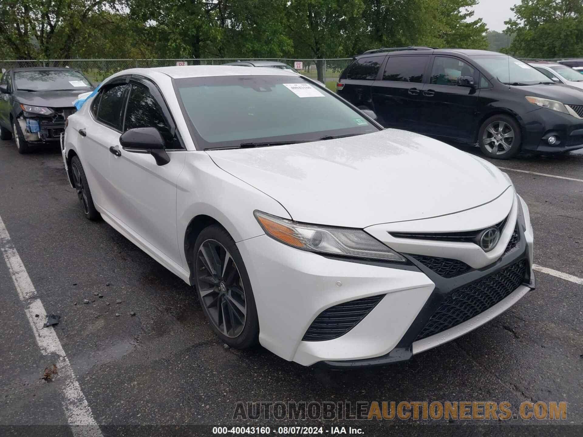 4T1B61HK8JU104292 TOYOTA CAMRY 2018