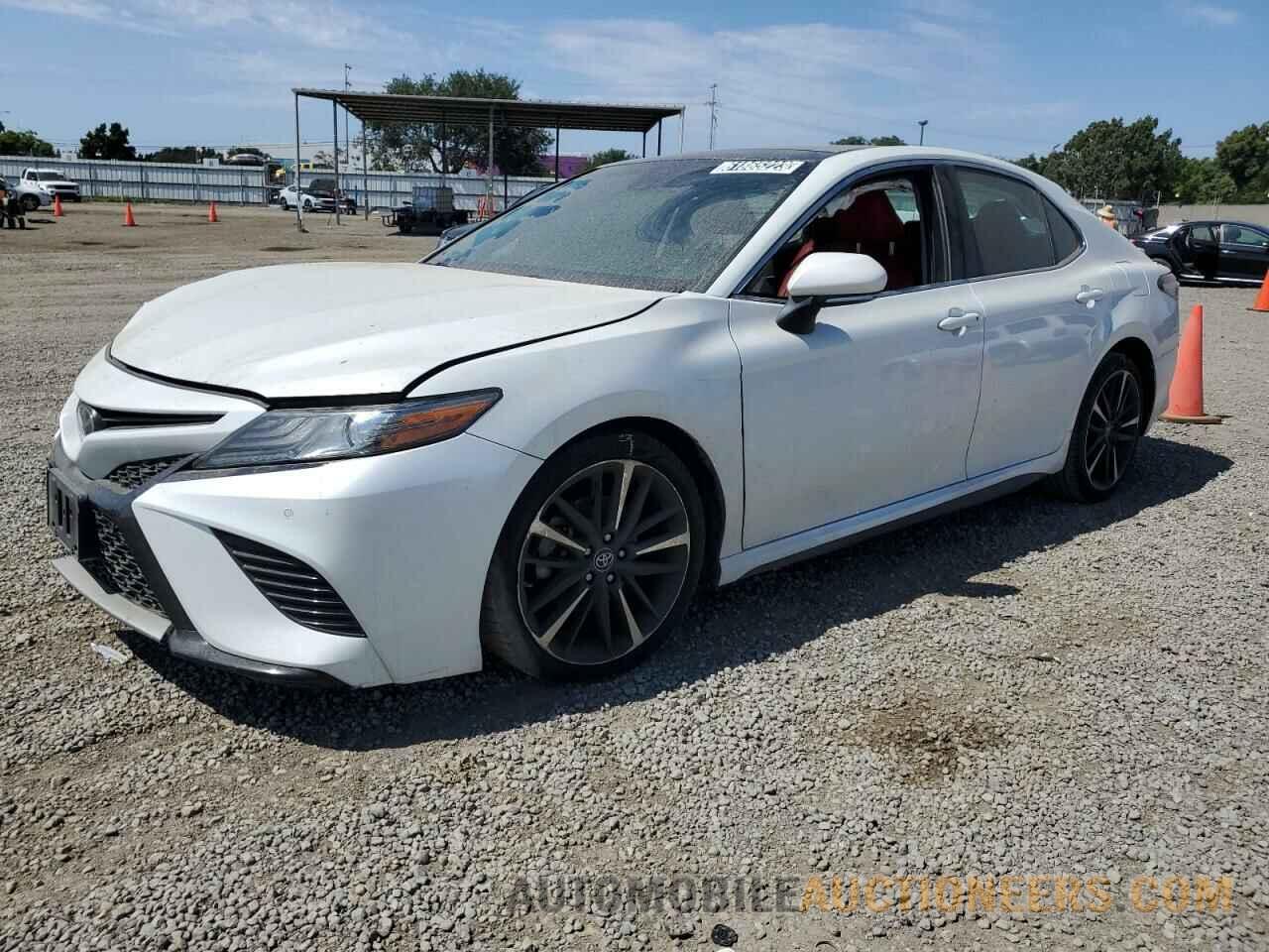 4T1B61HK8JU107340 TOYOTA CAMRY 2018