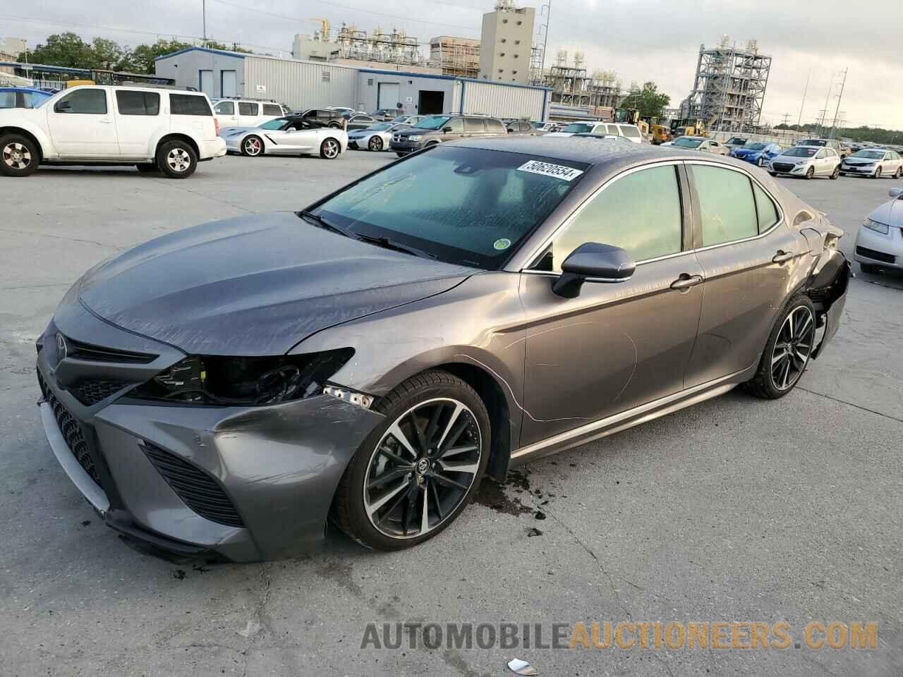 4T1B61HK8JU125935 TOYOTA CAMRY 2018