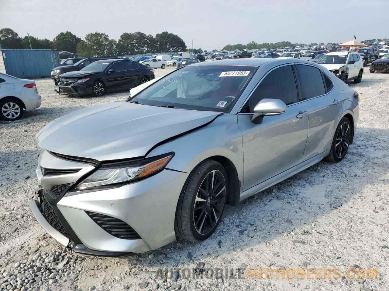 4T1B61HK8JU128284 TOYOTA CAMRY 2018