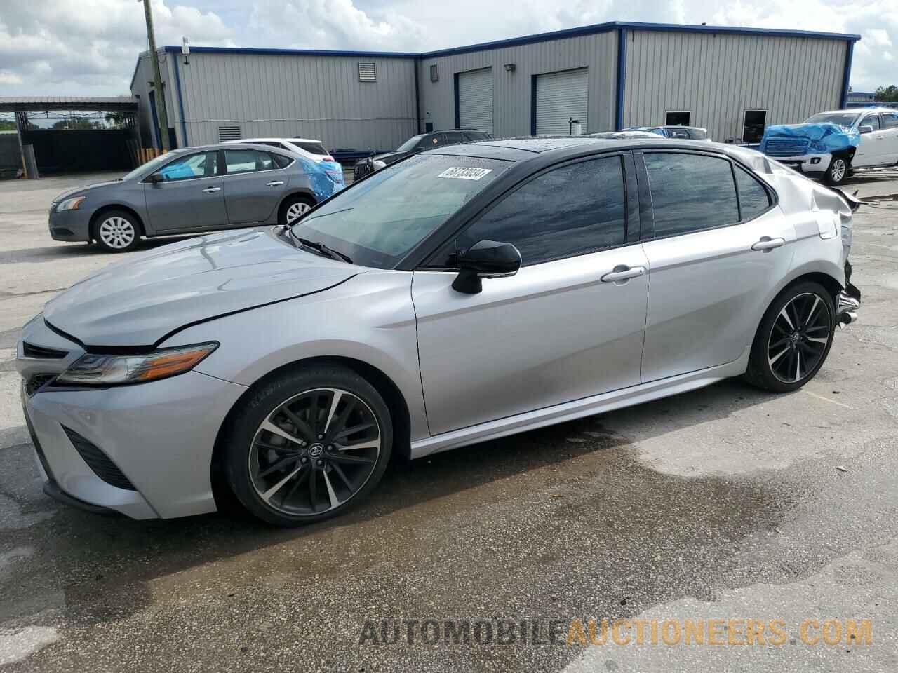 4T1B61HK8JU143156 TOYOTA CAMRY 2018