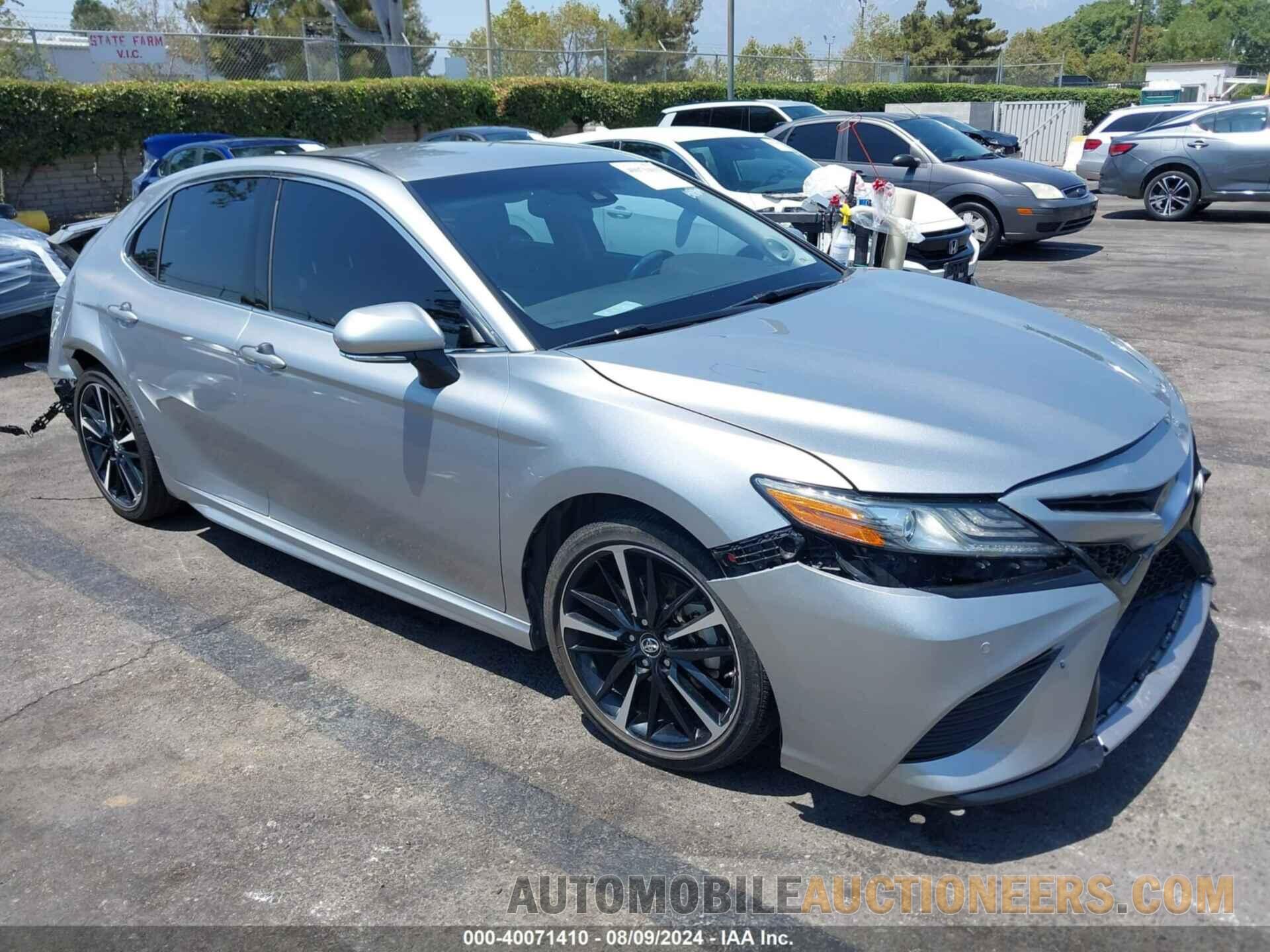 4T1B61HK8JU148082 TOYOTA CAMRY 2018