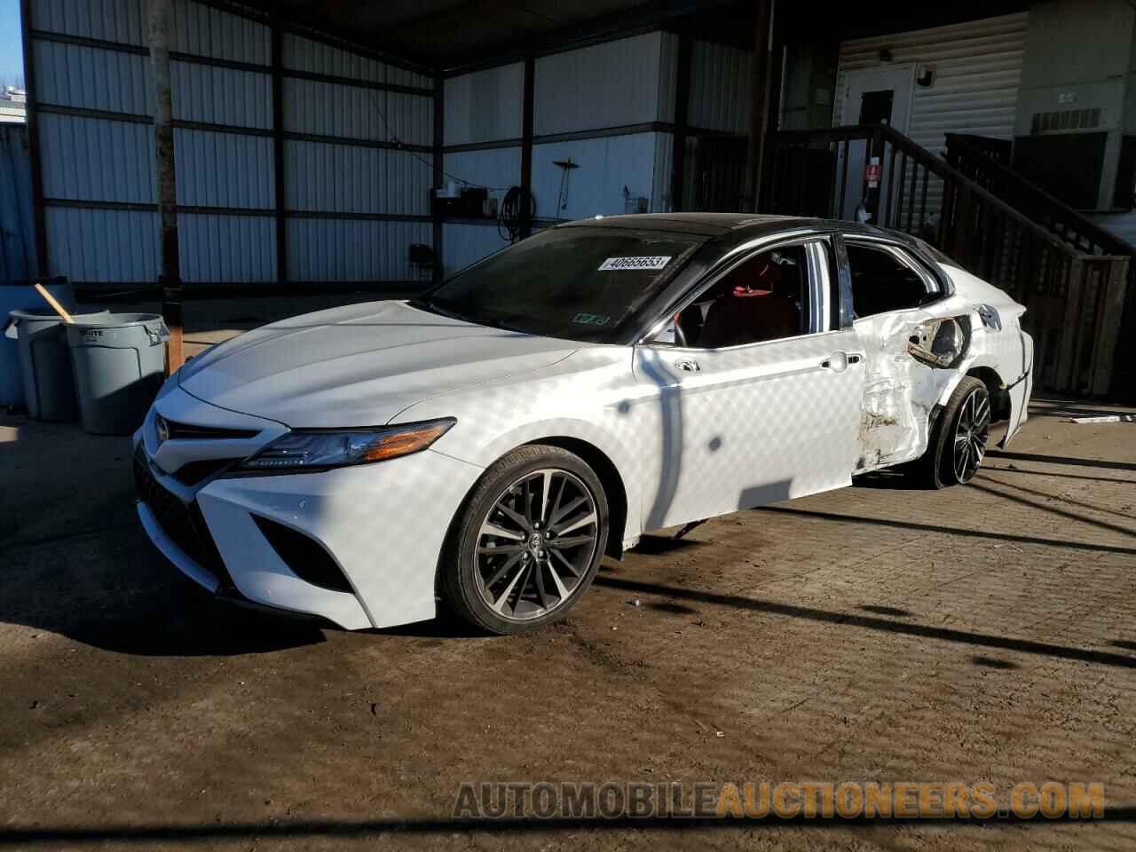 4T1B61HK8JU158451 TOYOTA CAMRY 2018