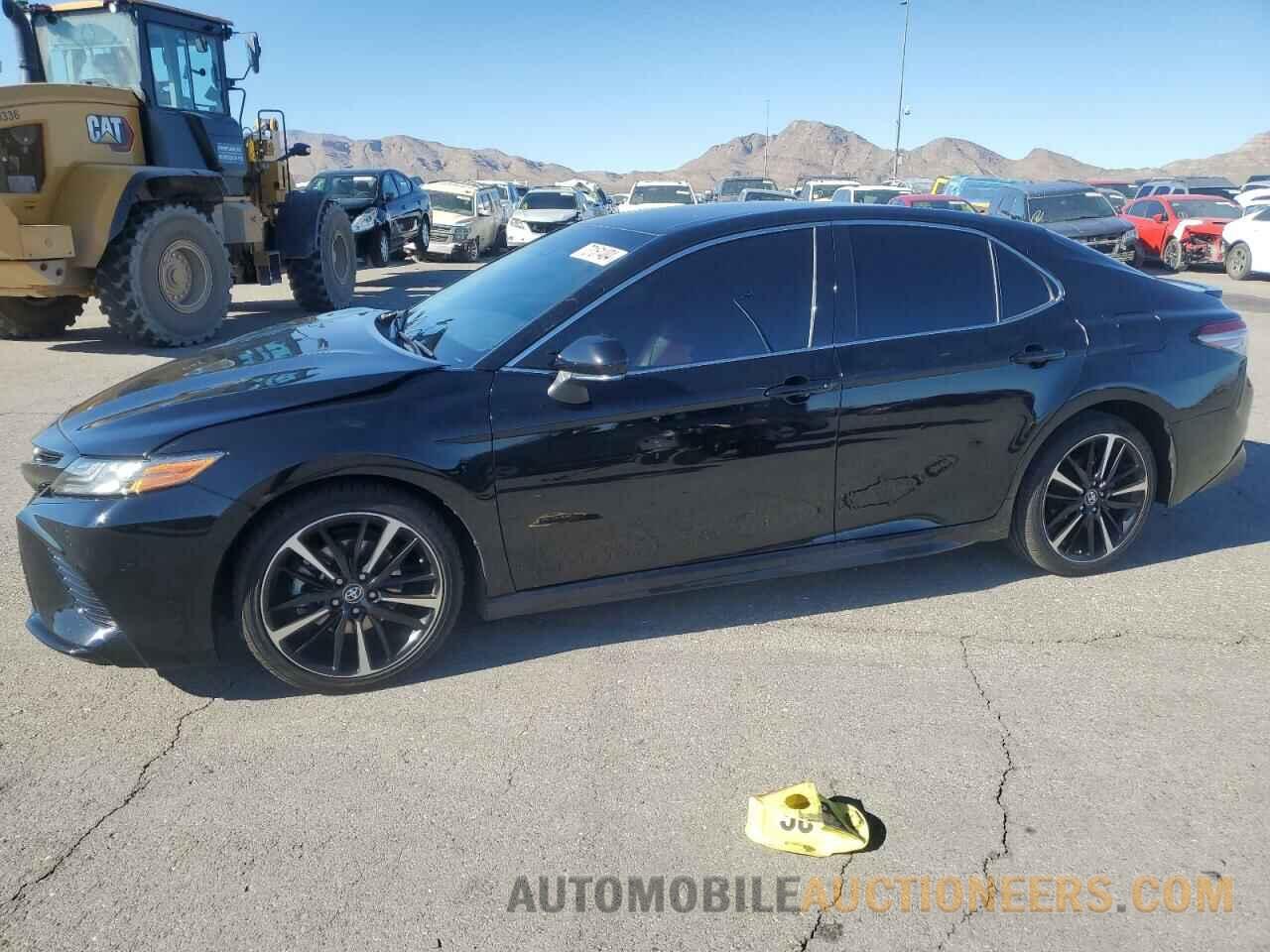 4T1B61HK8JU159406 TOYOTA CAMRY 2018