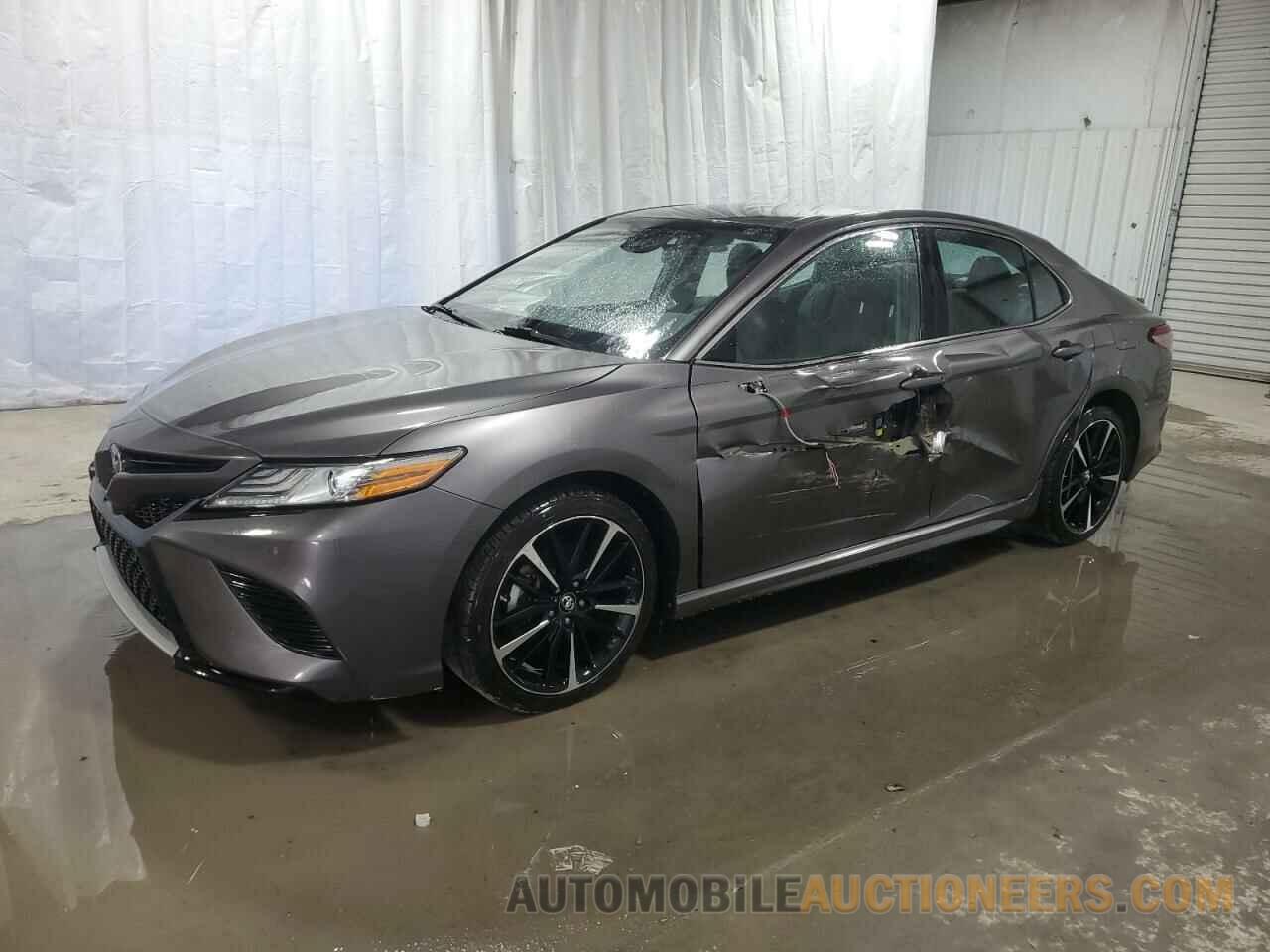 4T1B61HK8JU501355 TOYOTA CAMRY 2018