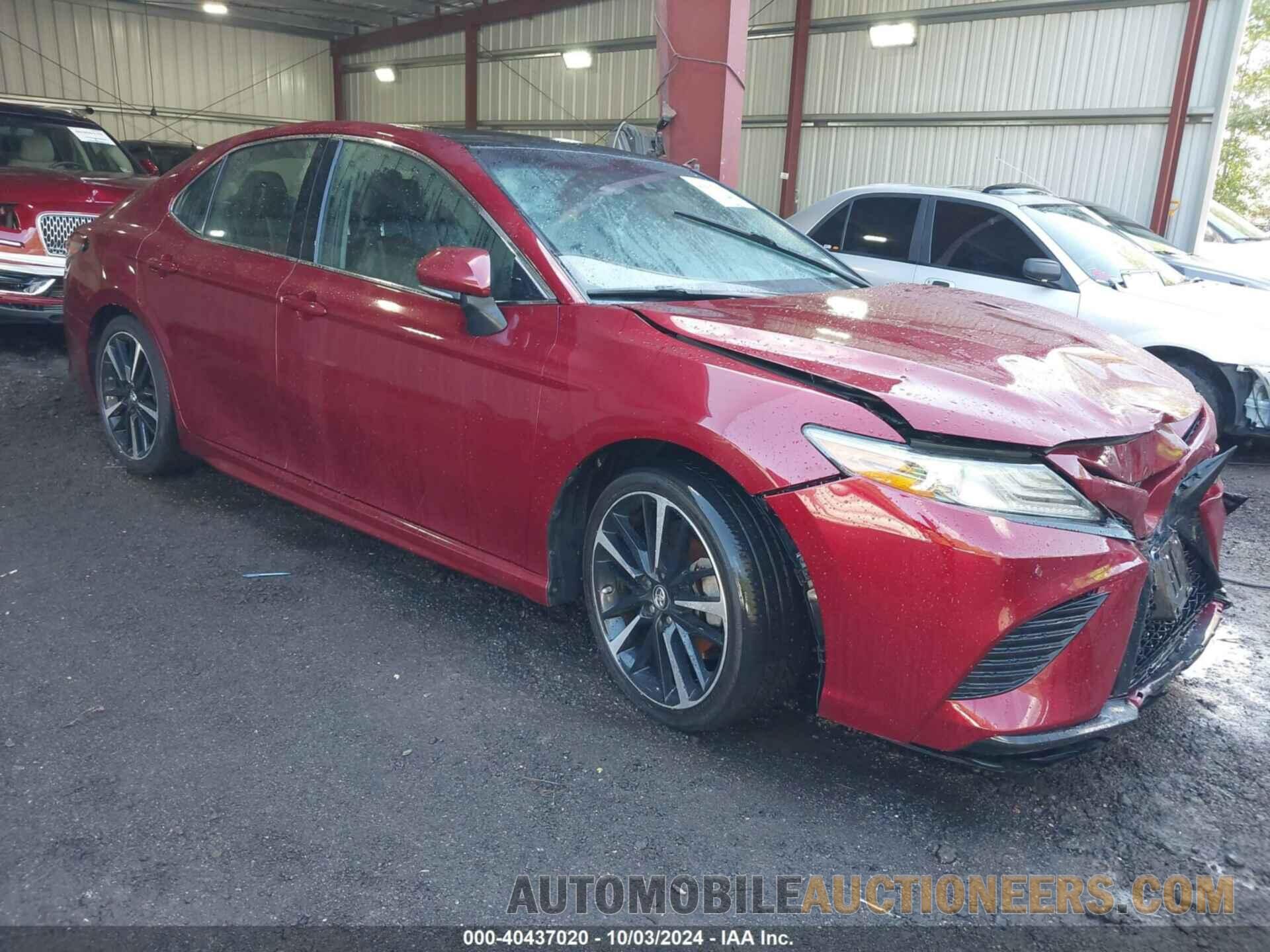 4T1B61HK8JU577593 TOYOTA CAMRY 2018