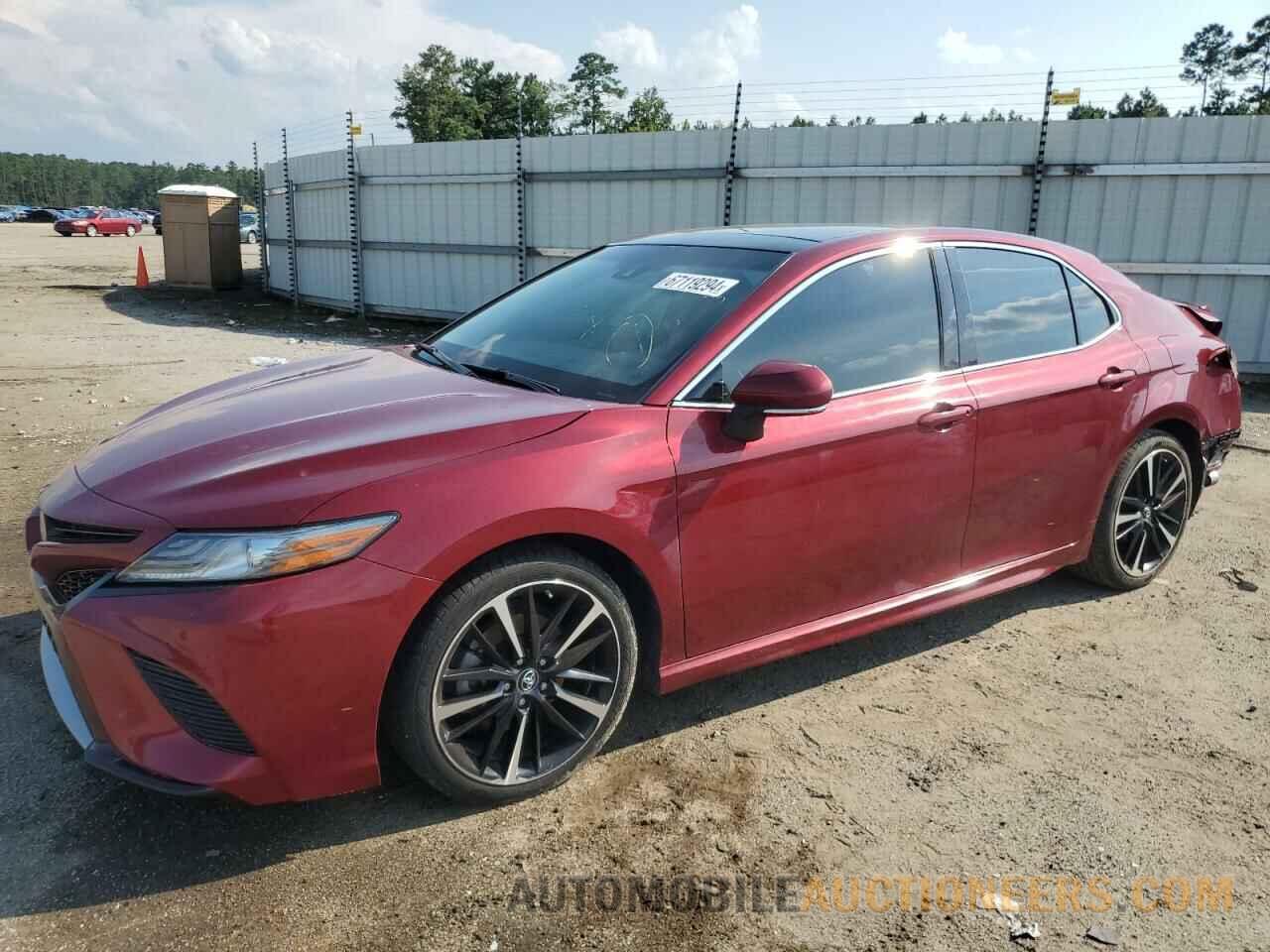 4T1B61HK8JU595382 TOYOTA CAMRY 2018