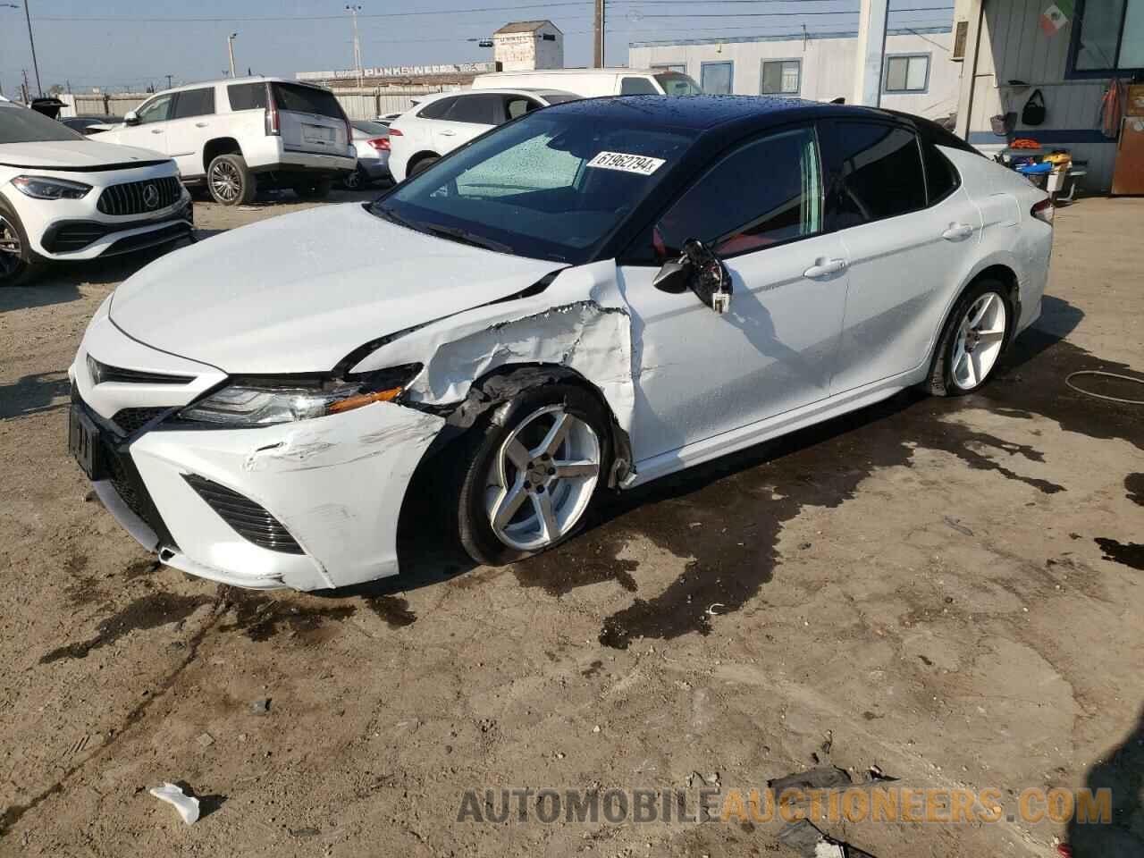 4T1B61HK8KU160332 TOYOTA CAMRY 2019