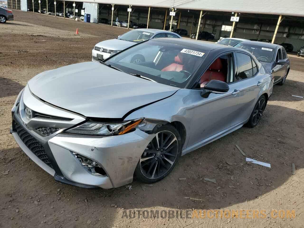 4T1B61HK8KU210498 TOYOTA CAMRY 2019