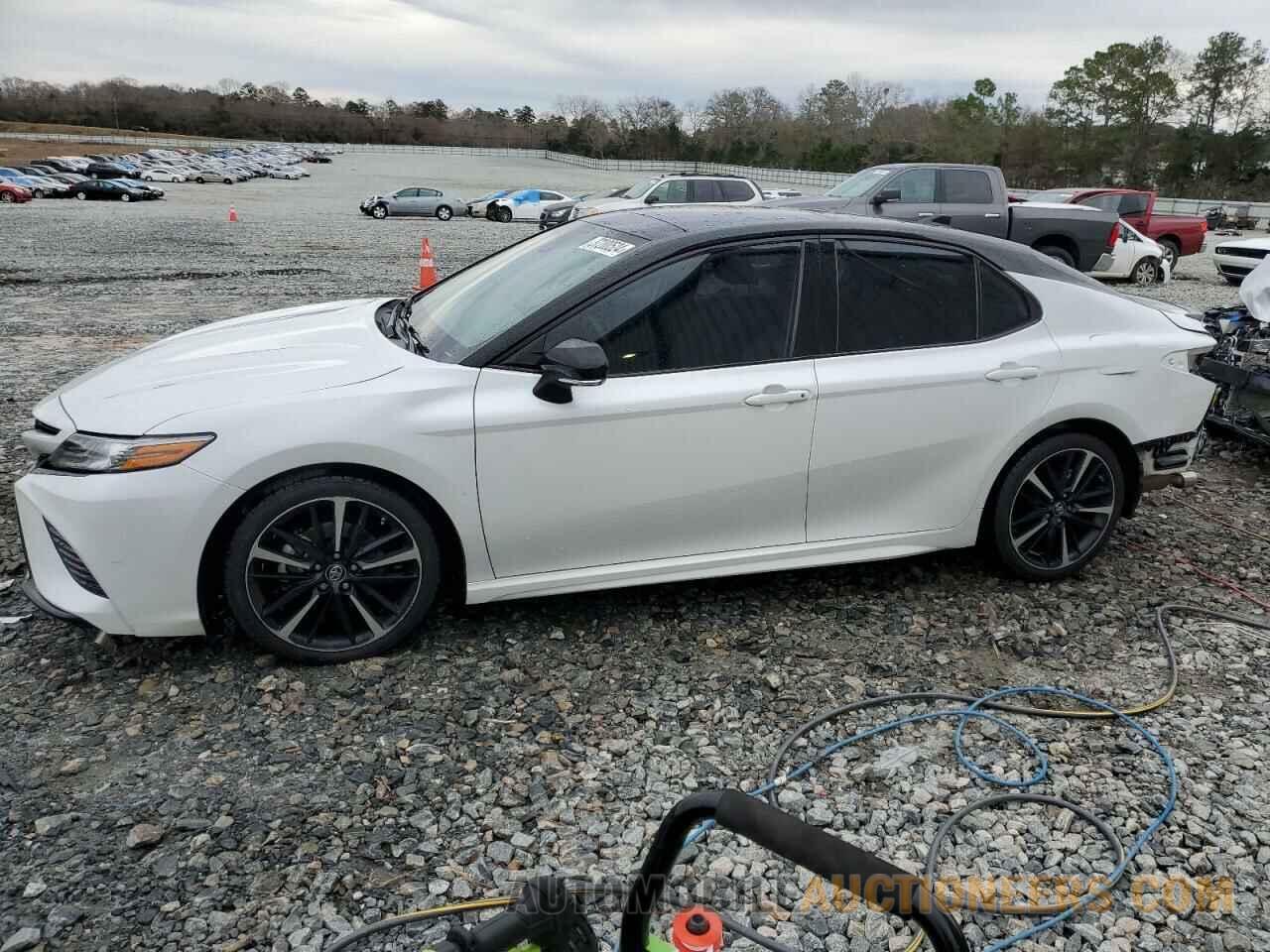 4T1B61HK8KU221808 TOYOTA CAMRY 2019