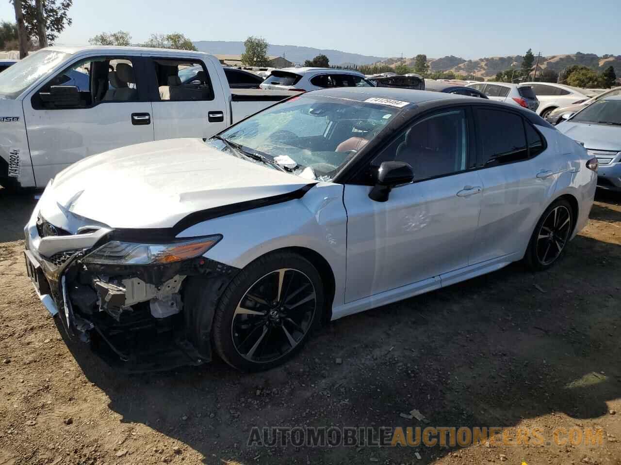 4T1B61HK8KU274931 TOYOTA CAMRY 2019