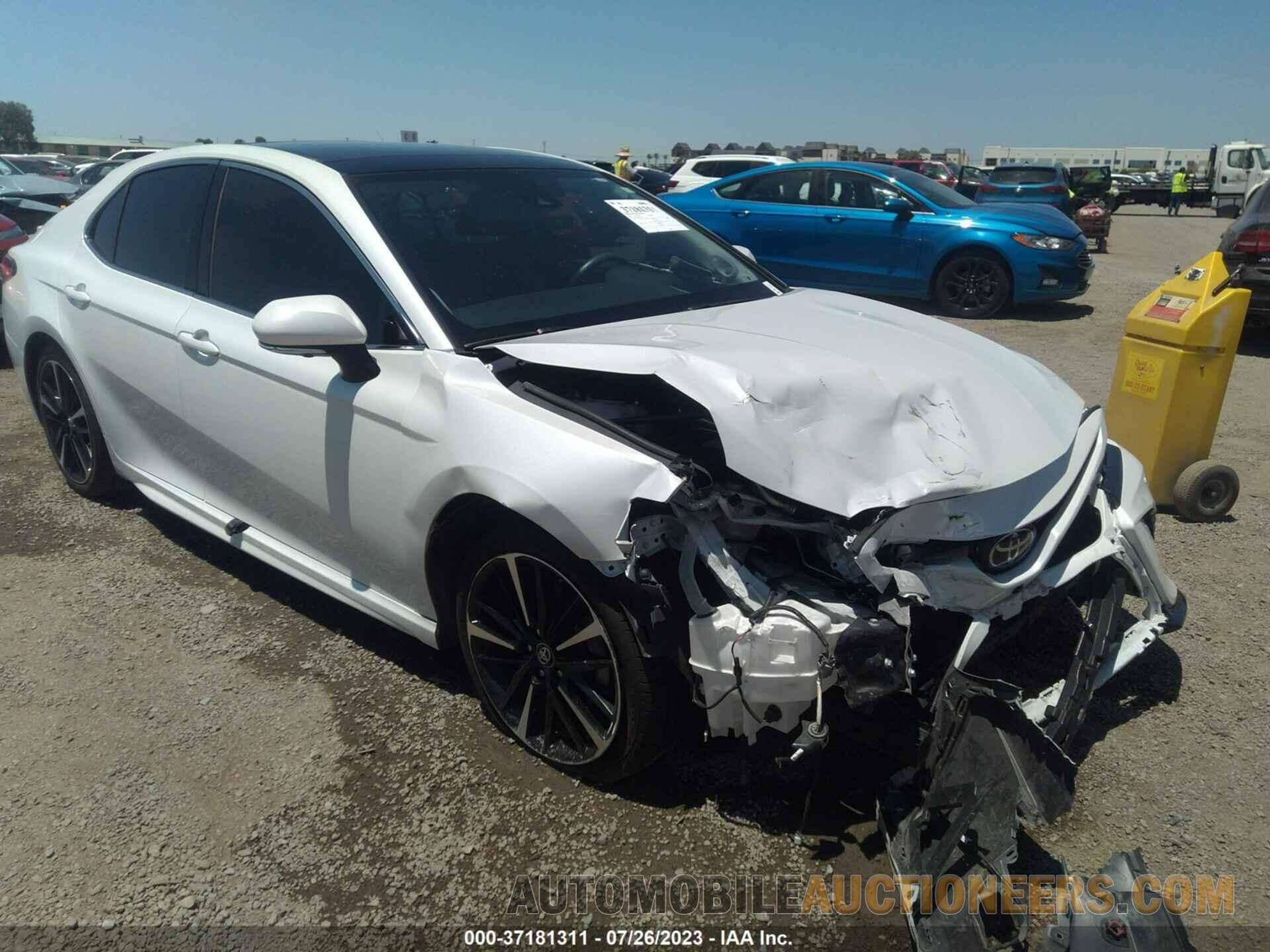 4T1B61HK9JU031708 TOYOTA CAMRY 2018