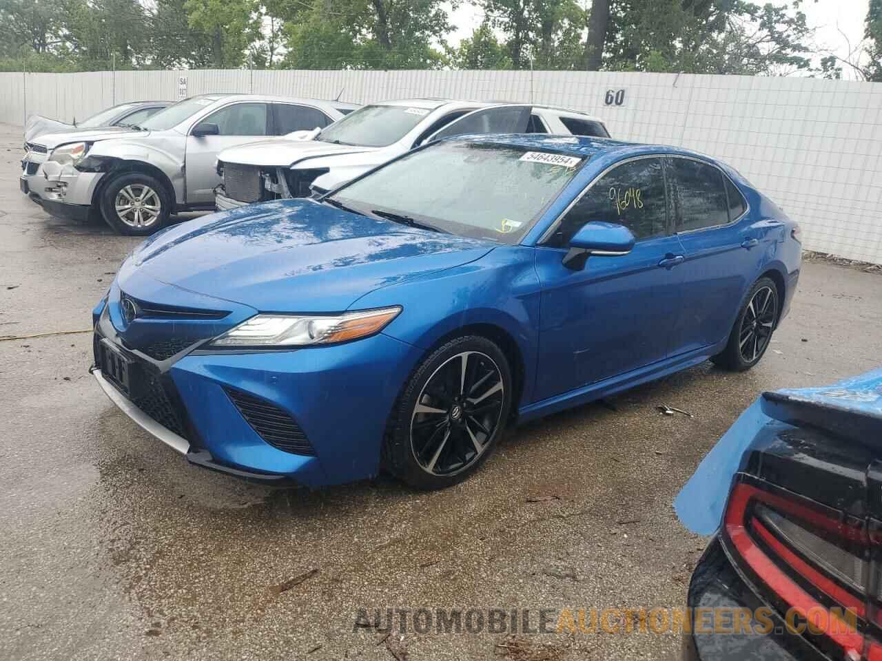 4T1B61HK9JU033135 TOYOTA CAMRY 2018