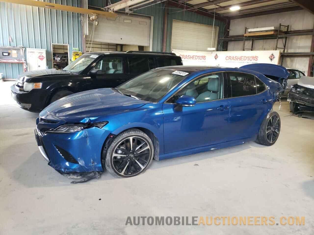 4T1B61HK9JU054924 TOYOTA CAMRY 2018