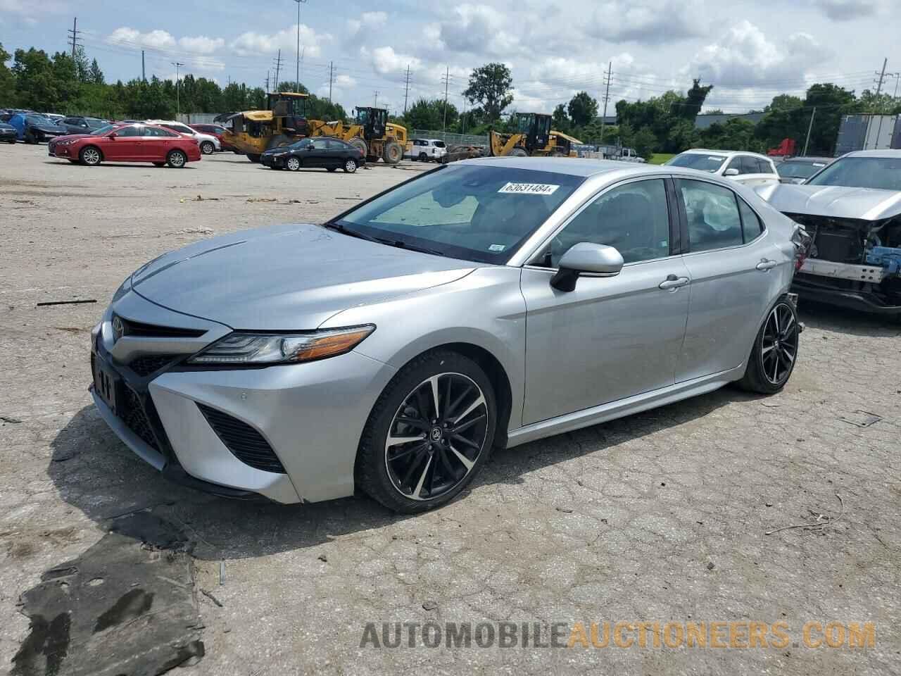 4T1B61HK9JU056222 TOYOTA CAMRY 2018