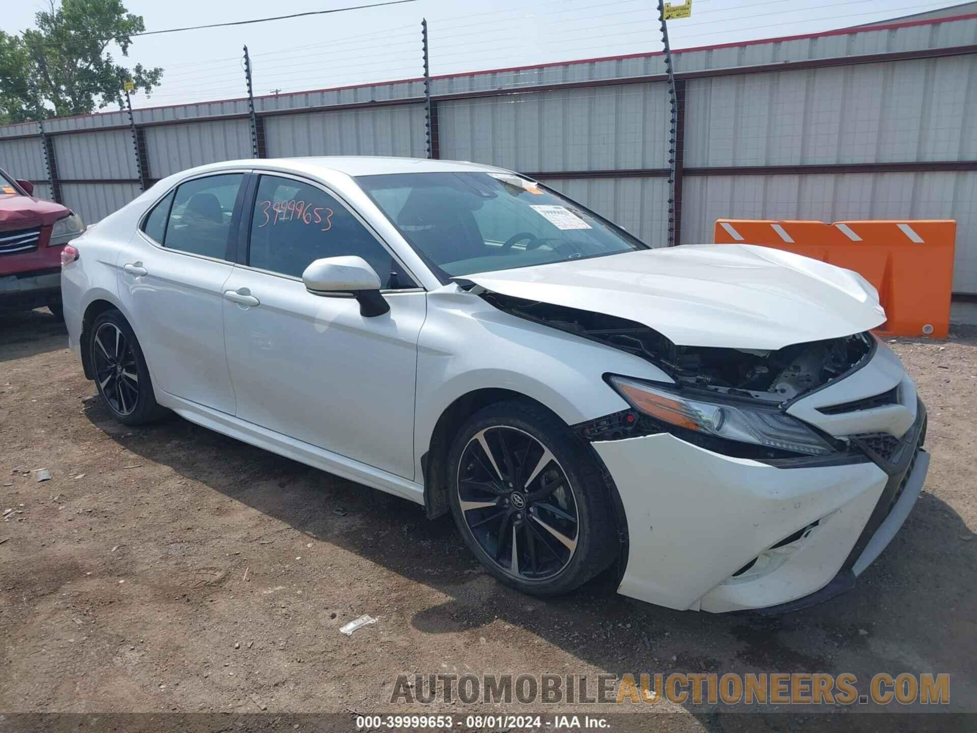 4T1B61HK9JU058830 TOYOTA CAMRY 2018