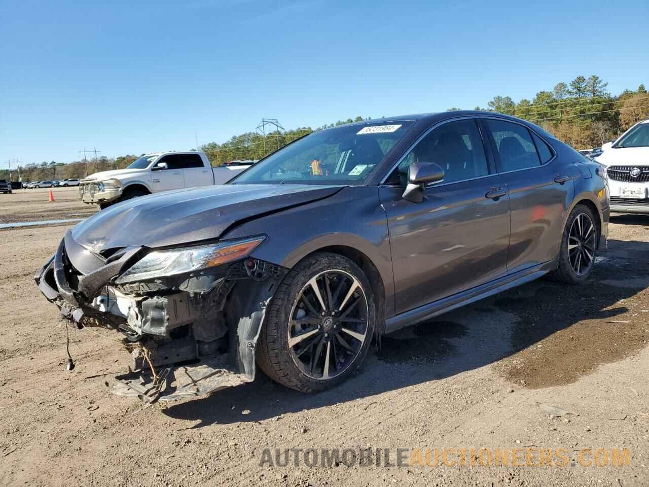 4T1B61HK9JU065356 TOYOTA CAMRY 2018